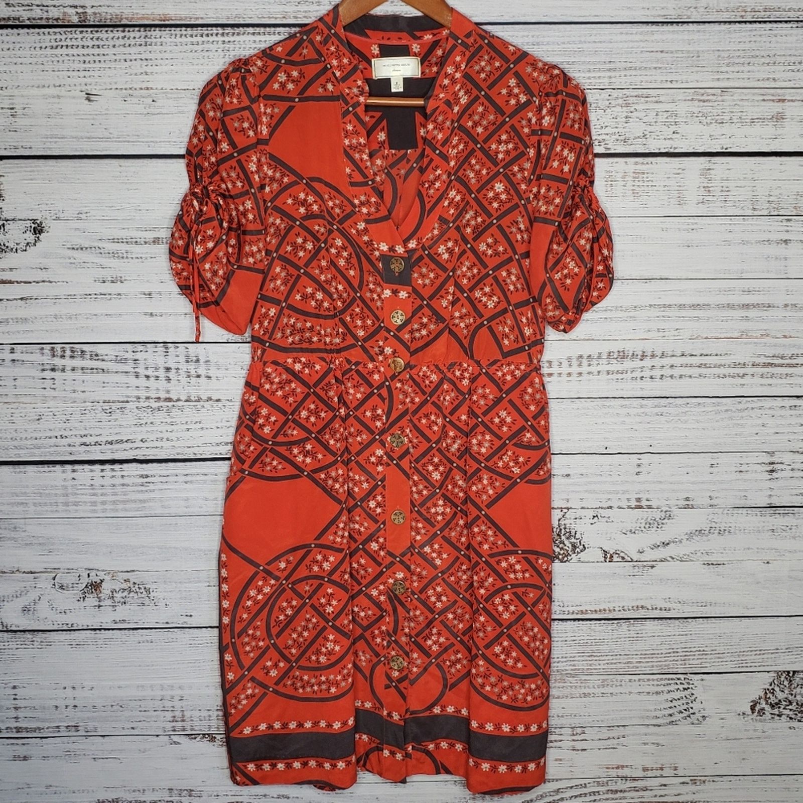 The Unbranded Brand EUC Anthropologie Moulinette Soeurs 100% silk button up sz 6 Size M / US 6-8 / IT 42-44 - 2 Thumbnail
