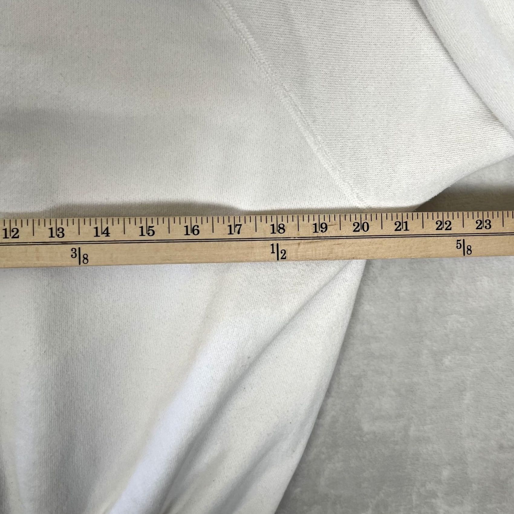 Vintage VINTAGE Ultra Sweats Sweatshirt White Blank Raglan Mens Large Crewneck USA Made Size US L / EU 52-54 / 3 - 3 Thumbnail