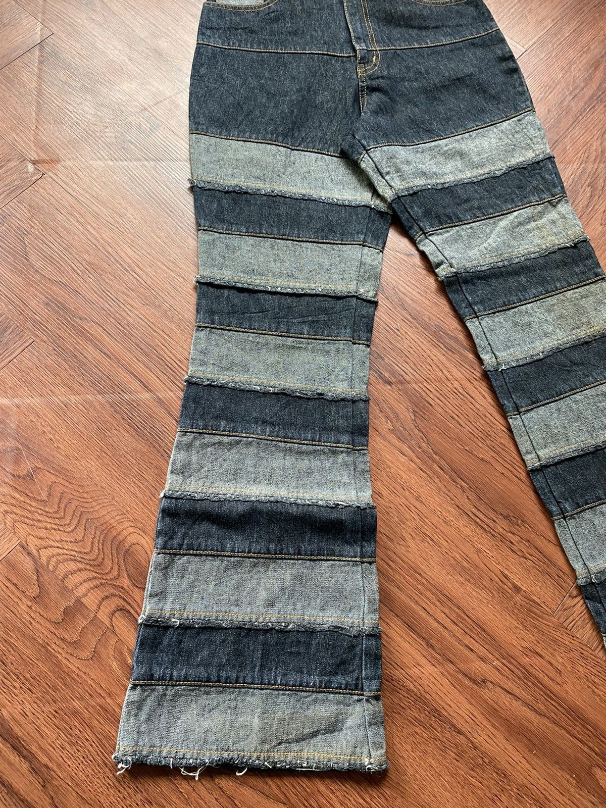 If Six Was Nine Hagi Flare Jeans Size 28" / US 6 / IT 42 - 4 Thumbnail