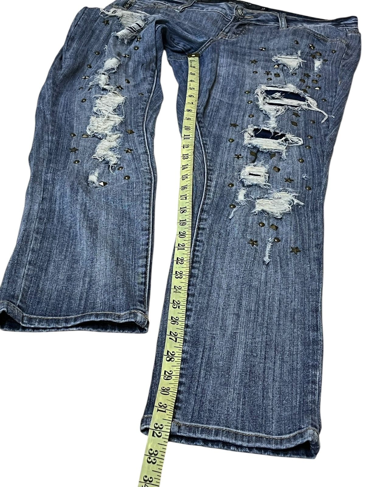 Japanese Brand SICK🔥TORRID FAL 2015 DISTRESSED WITH STUDDED STYLE JEANS Size US 35 - 16 Thumbnail