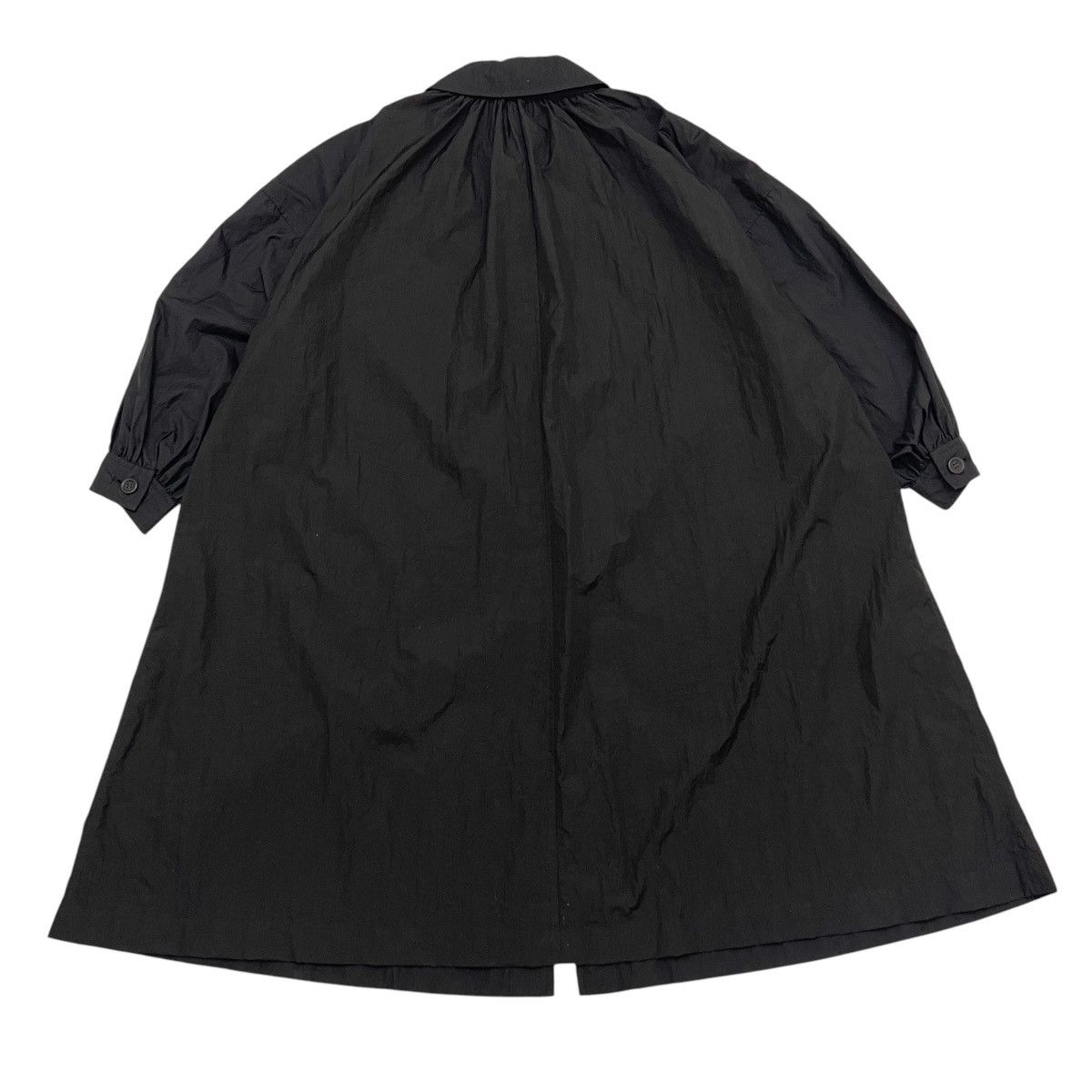 Yves Saint Laurent Vintage Yves Saint Lauren Paris Oversized Nylon Jacket Size 3XL / US 20-22 - 2 Thumbnail
