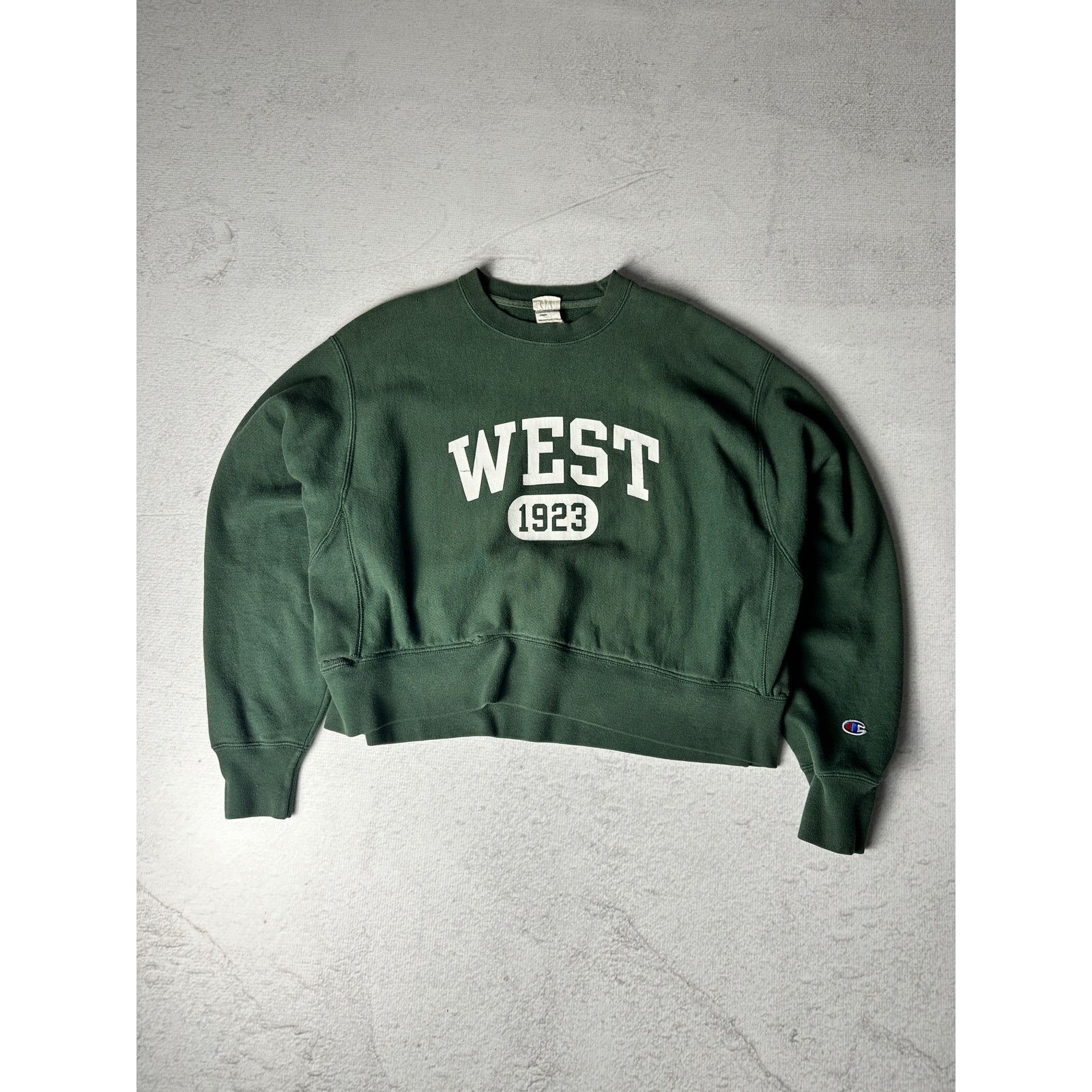 Champion Vintage Champion Reverse Weave Sweatshirt - Women's Large Size L / US 10 / IT 46 - 1 Thumbnail