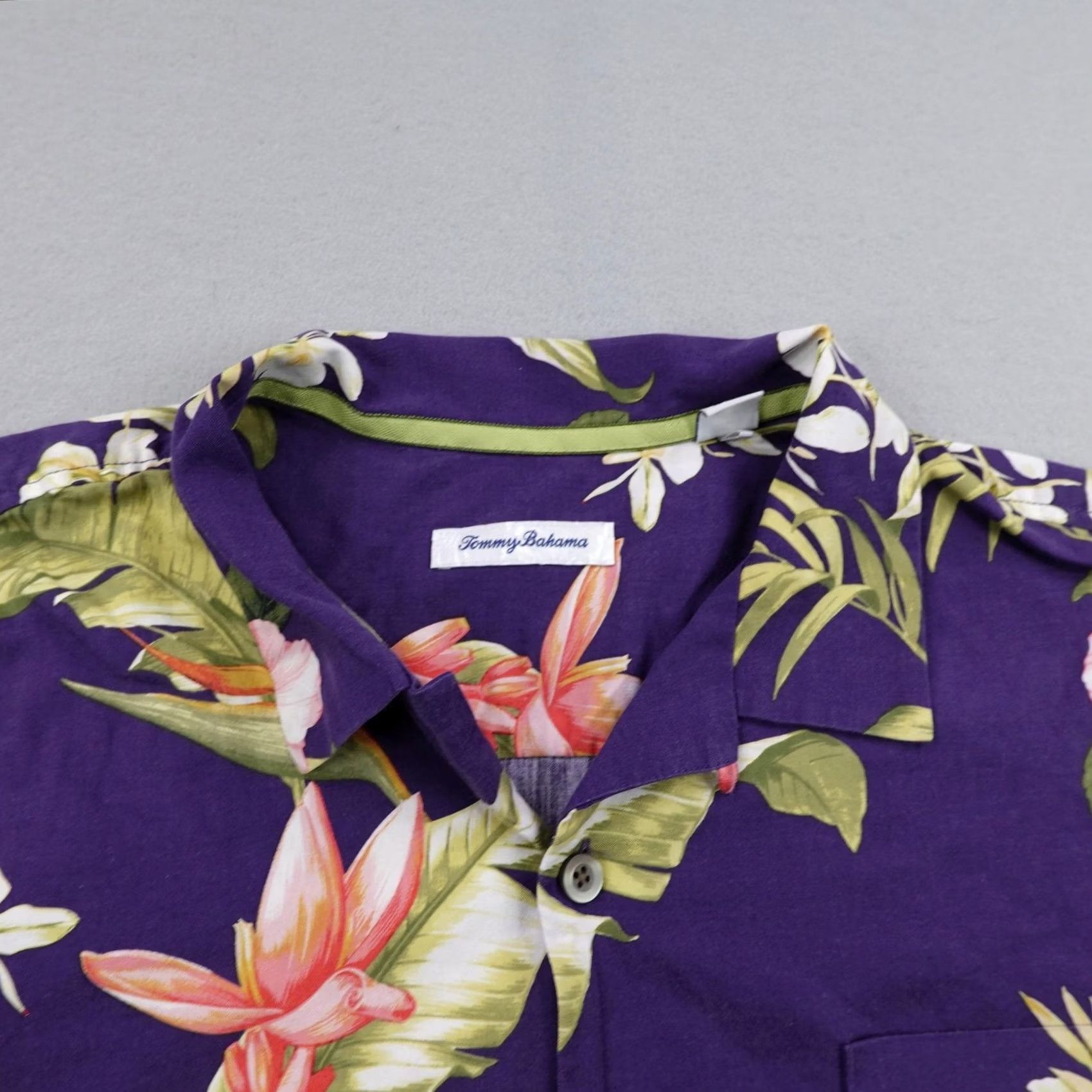 Tommy Bahama VINTAGE Tommy Bahama Shirt Men XL Purple Floral Hawaiian Aloha Button Up Camp Silk Blend Size US XL / EU 56 / 4 - 2 Thumbnail