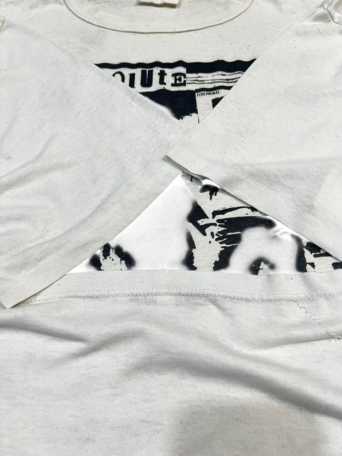 Band Tees Absolute Elvis Presley Size US XL / EU 56 / 4 - 4 Thumbnail