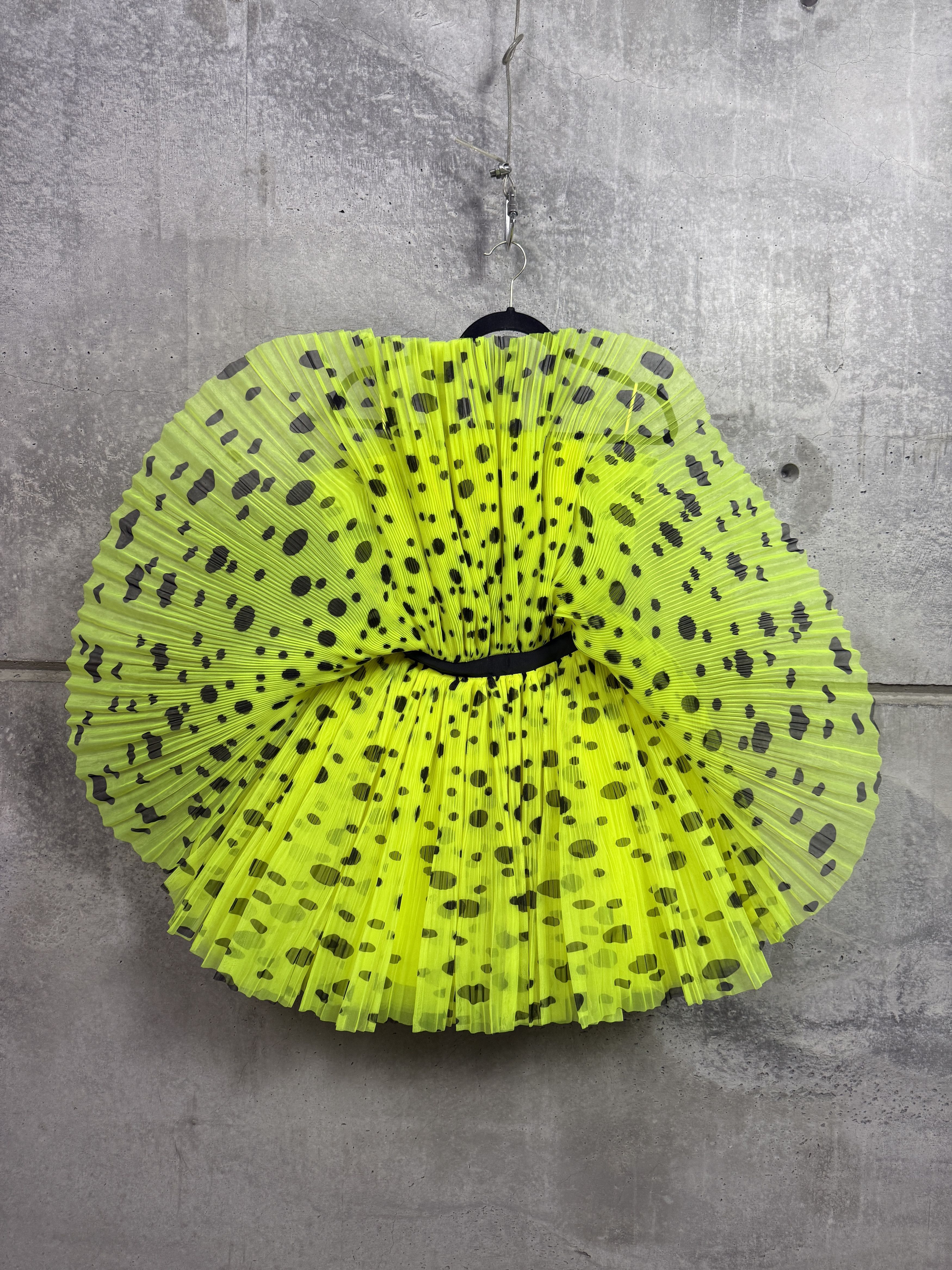 H&M H&M Innovation Circular Design Story Neon Polka Dot Dress Size S / US 4 / IT 40 - 4 Thumbnail
