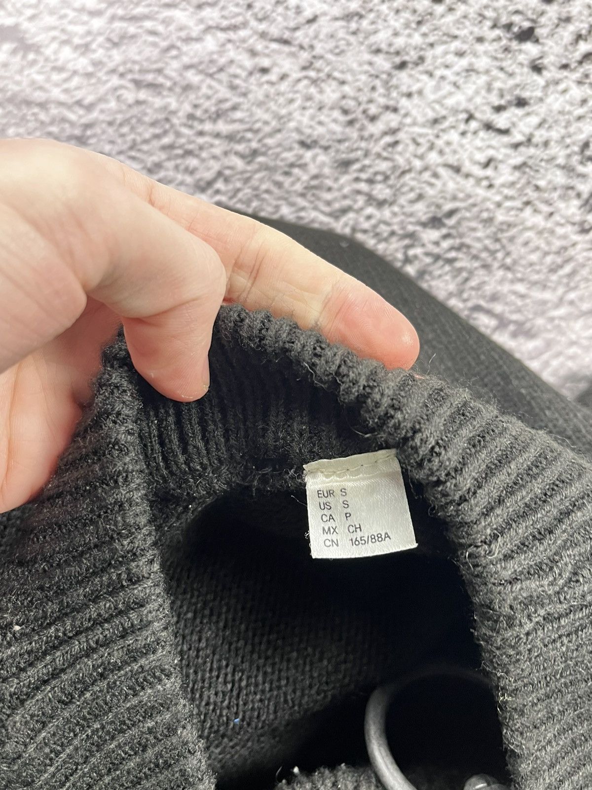 Vintage Vintage Y2K long fire style sweater streetwear size S Size US S / EU 44-46 / 1 - 10 Thumbnail