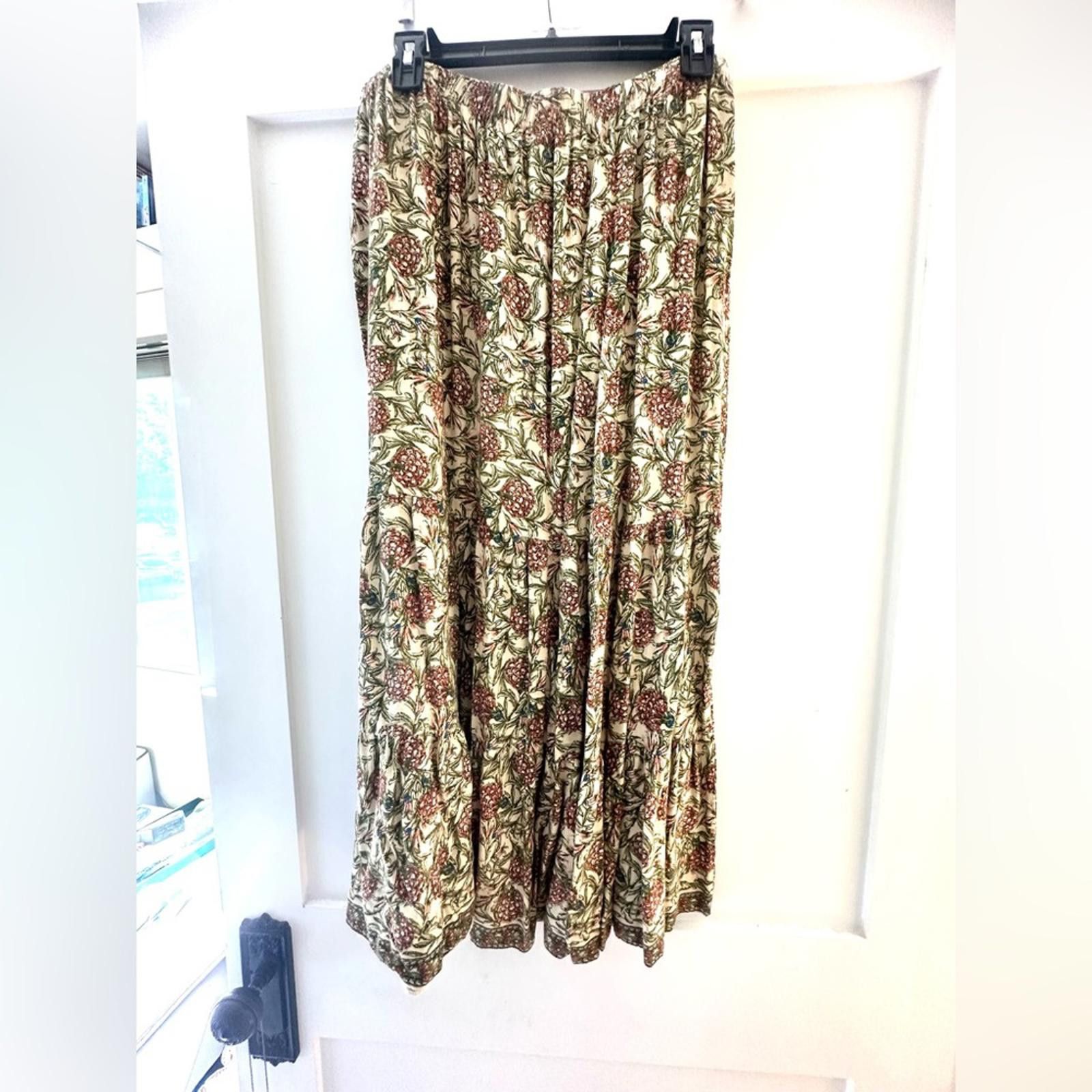 Other MAX STUDIO Floral Skirt - Sz. XL Size 40" / US 18 - 1 Thumbnail