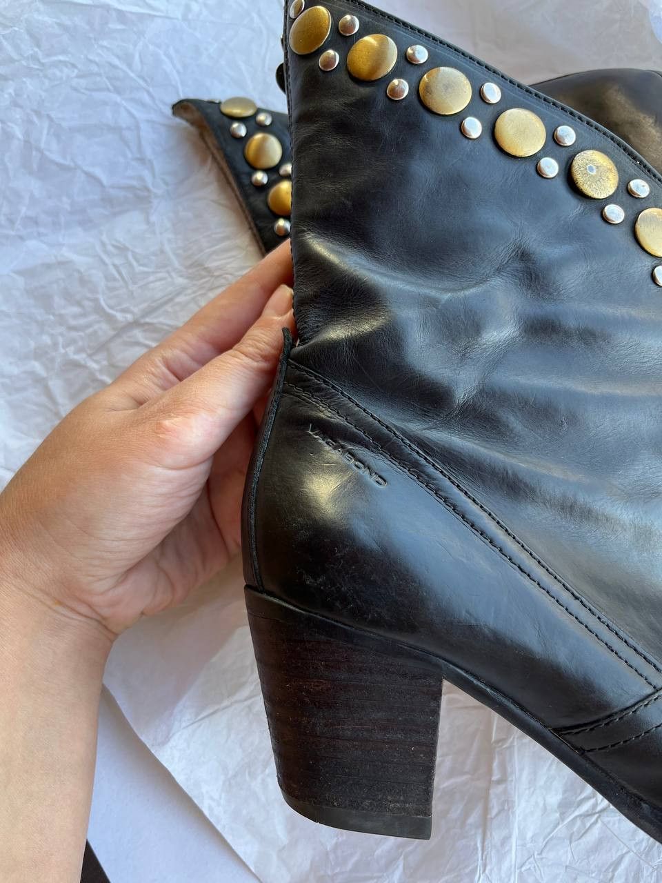 Vagabond × Vintage Vagabond vintage western black leather boots with studs Size US 6 / IT 36 - 3 Thumbnail