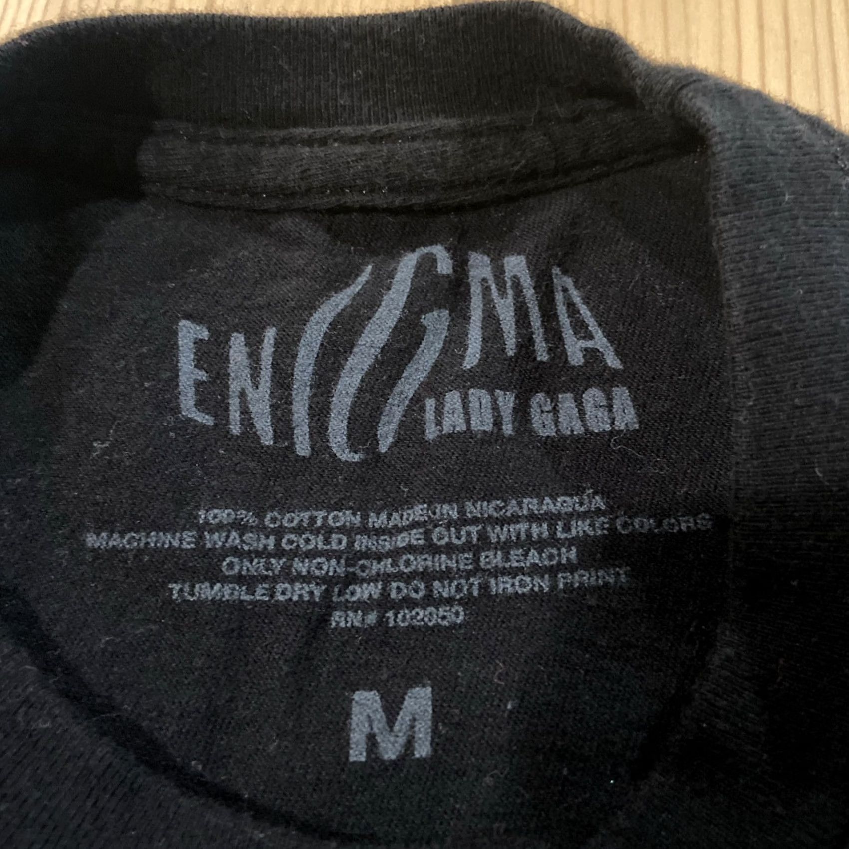 Vintage VINTAGE Lady Gaga Mens T-Shirt Black M 100% Cotton Short Sleeve Enigma Vegas Graphic Music Crew Neck Shirt Mens Size US M / EU 48-50 / 2 - 3 Thumbnail