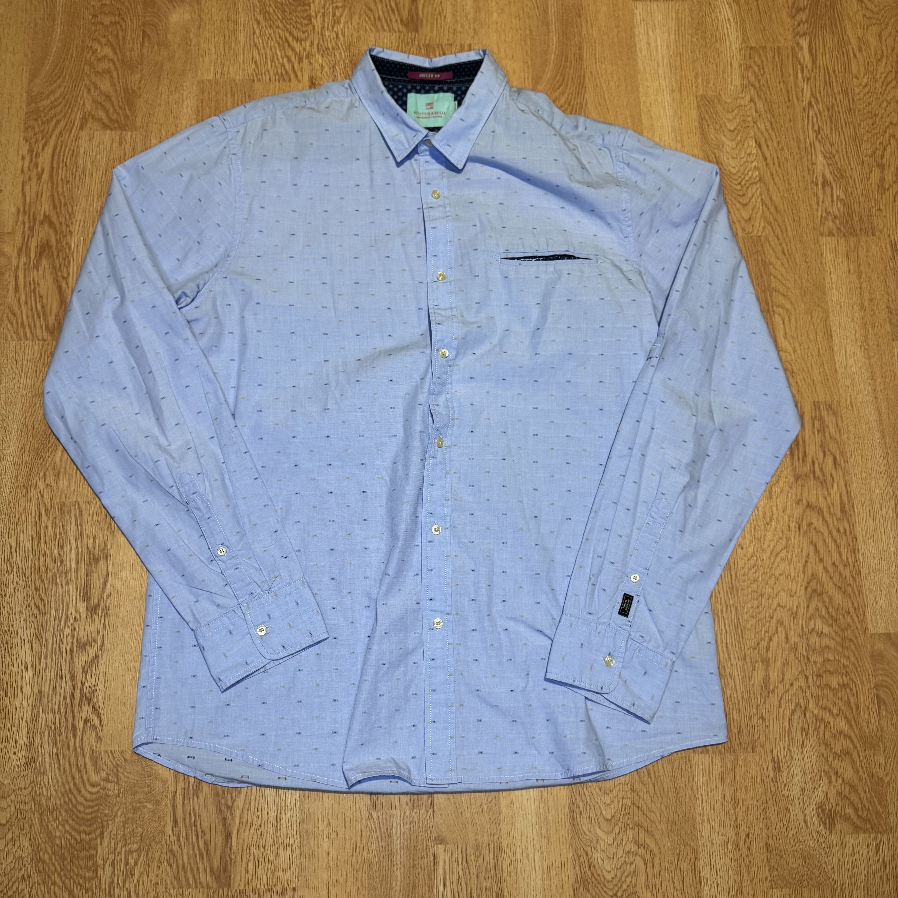 Scotch & Soda Scotch & Soda Light Blue Dotted Shirt XL Juiced Up Like New Size US XL / EU 56 / 4 - 6 Thumbnail
