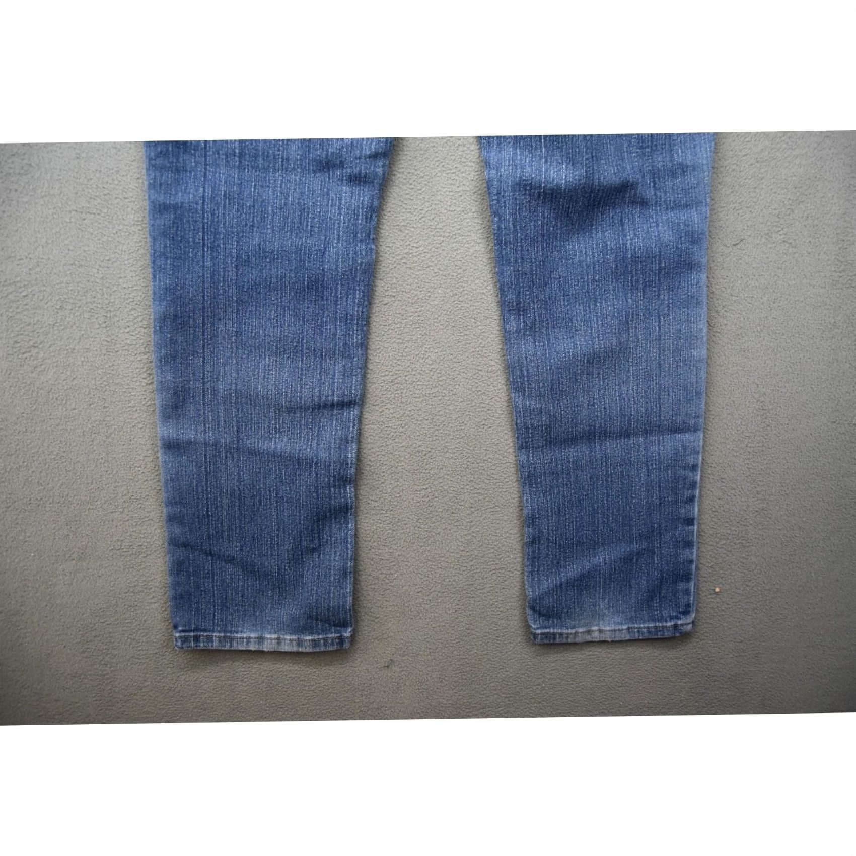 Denime Flavour Jeans Womens Size 12 Blue Denim Embroidered Pocket Bubblegum Straight Jeans Women Size 34" / US 12 / IT 48 - 7 Thumbnail