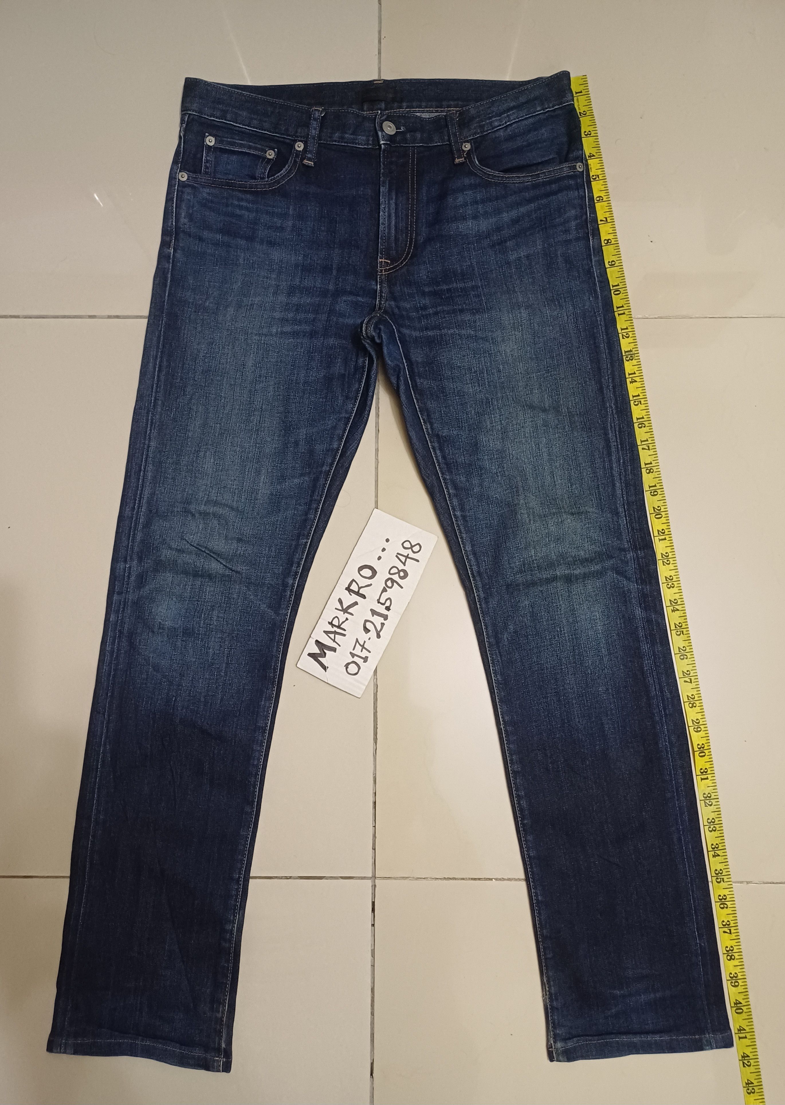 Nice blue faded & streachable jeans 🔥🔥🔥 kaihara fabric
