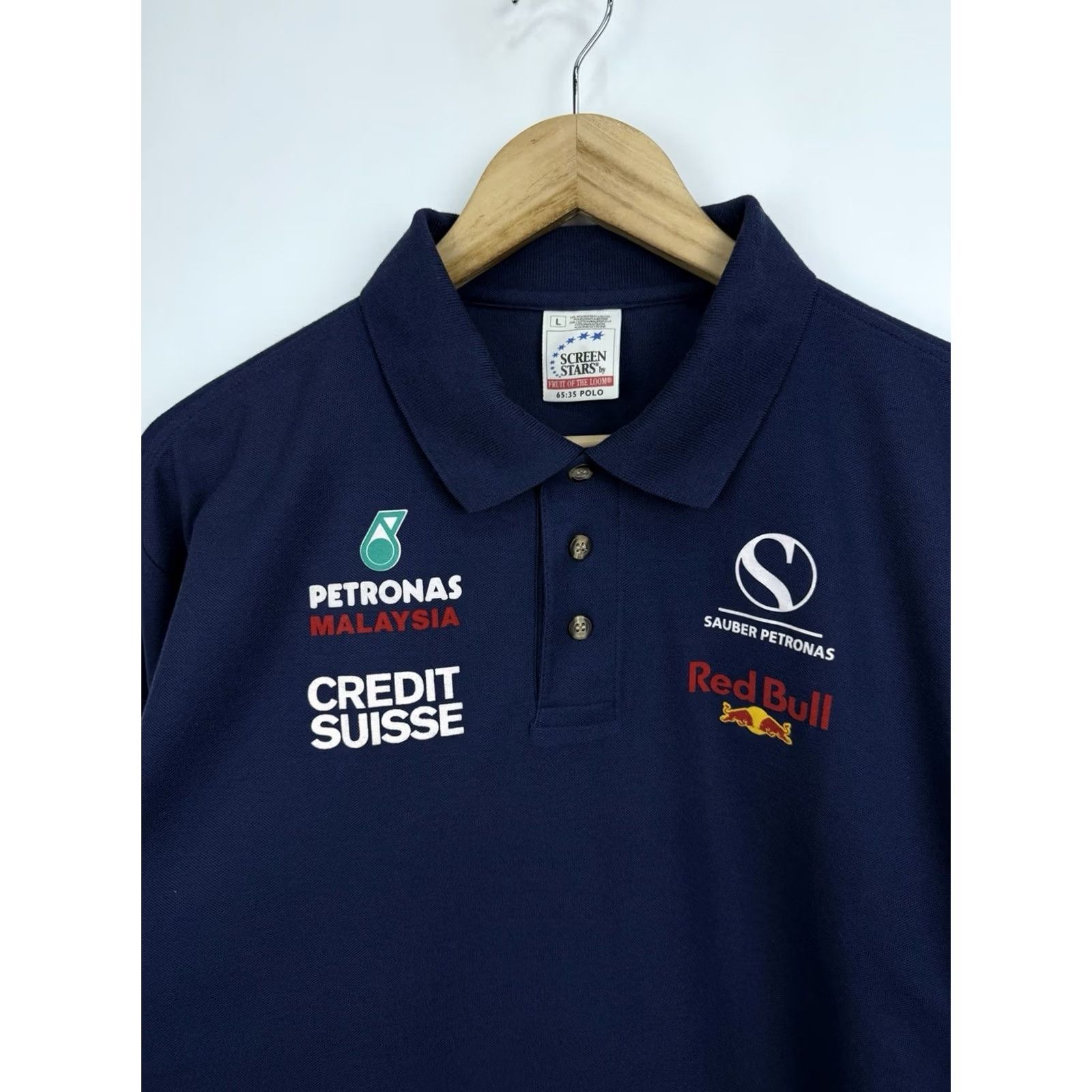 Fruit Of The Loom 90s Sauber Petronas Red Bull Formula 1 Racing Polo L Navy Blue Vintage Shirt Size US L / EU 52-54 / 3 - 4 Thumbnail