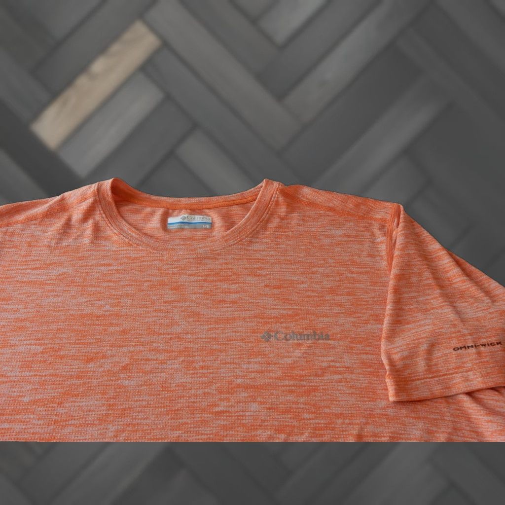 Vintage Columbia T-Shirt Orange L Men Short Sleeve Omni Wick Activewear Shirt Mens Regular Size L Size US L / EU 52-54 / 3 - 1 Thumbnail