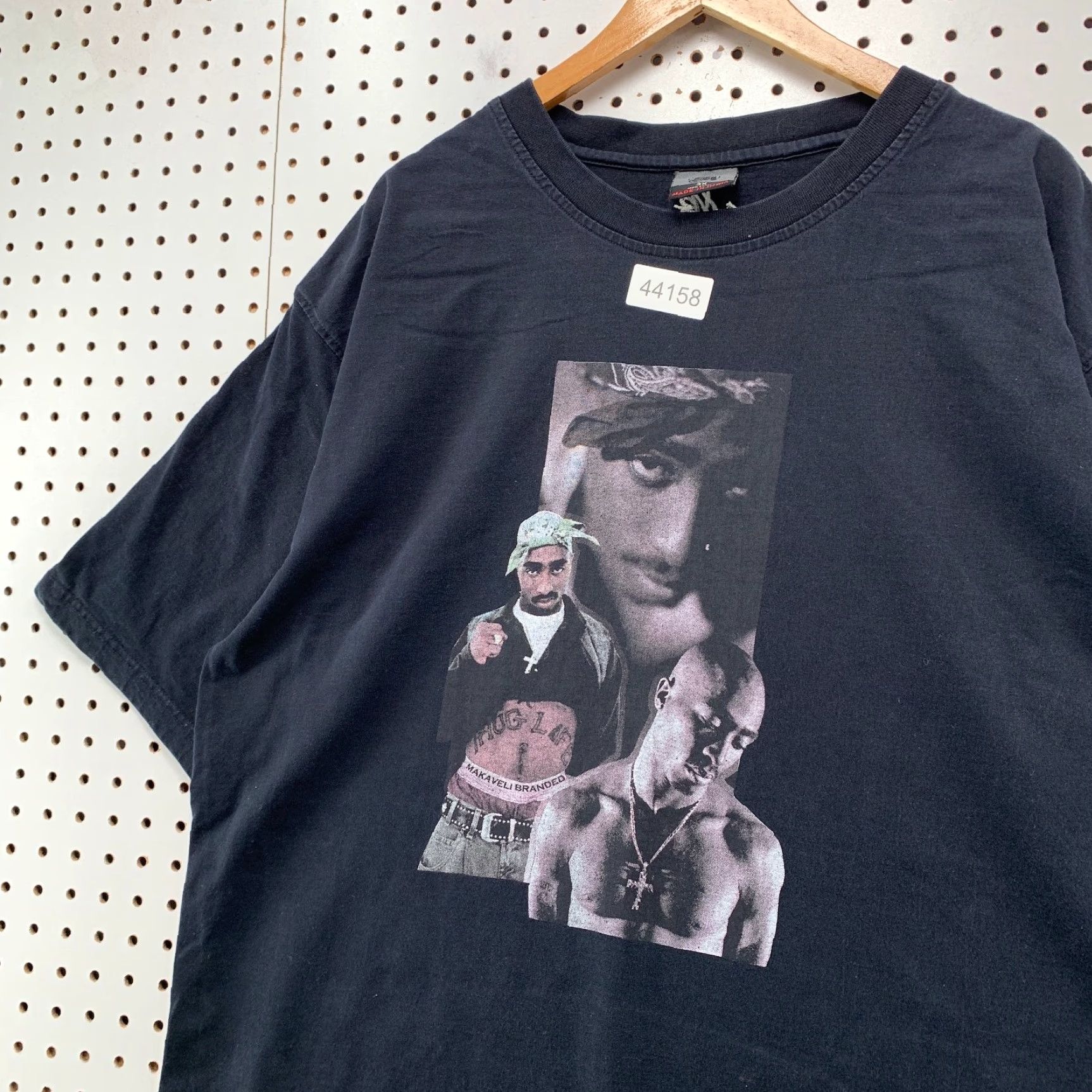 Vintage VINTAGE Makaveli Tupac Shirt Mens 3XL Faded Black Hip Hop Tee Shirt Size US XXL / EU 58 / 5 - 3 Thumbnail