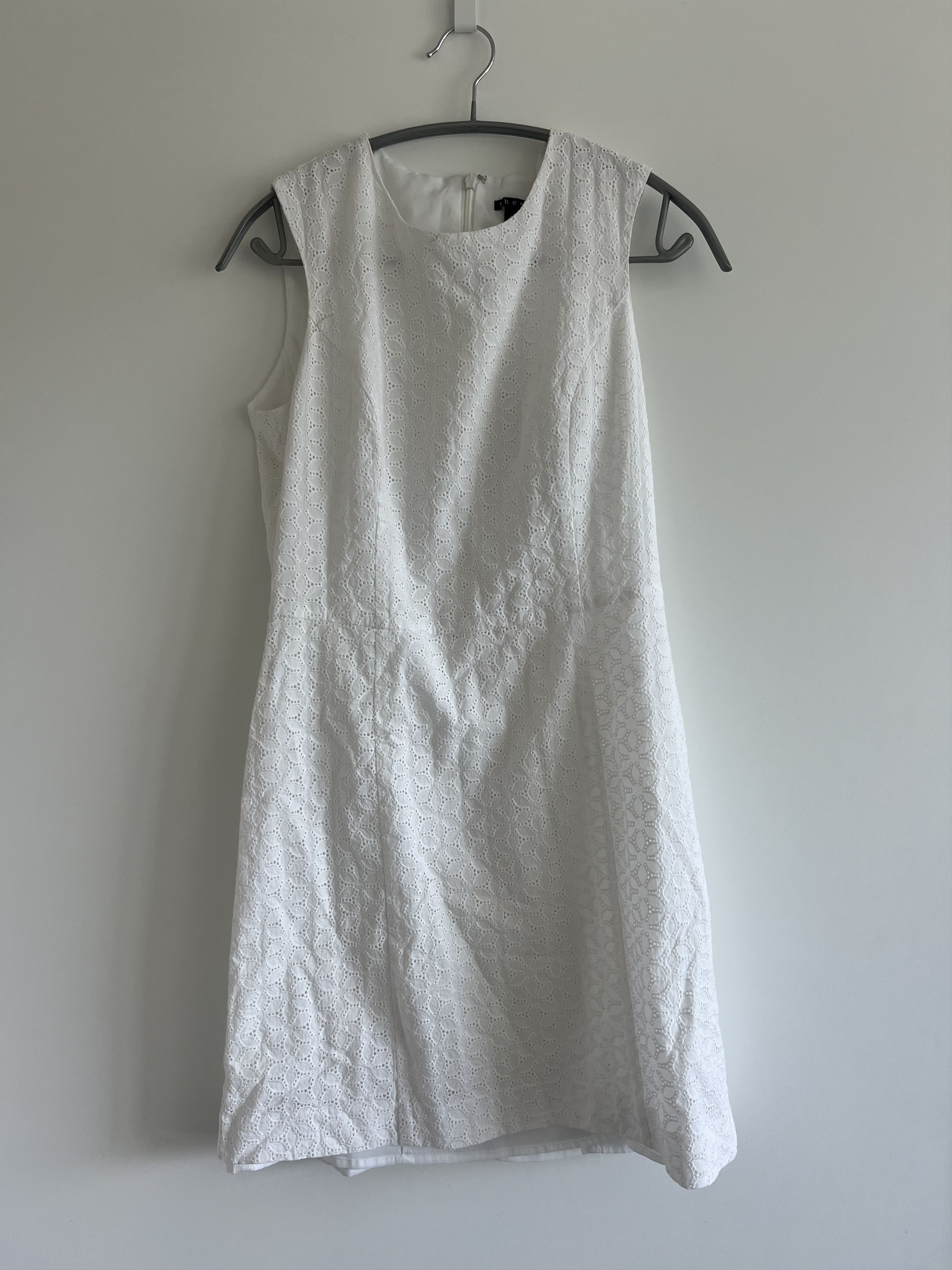 Theory Theory White Eyelet Sleeveless Dress - Size 4 Size S / US 4 / IT 40 - 2 Thumbnail