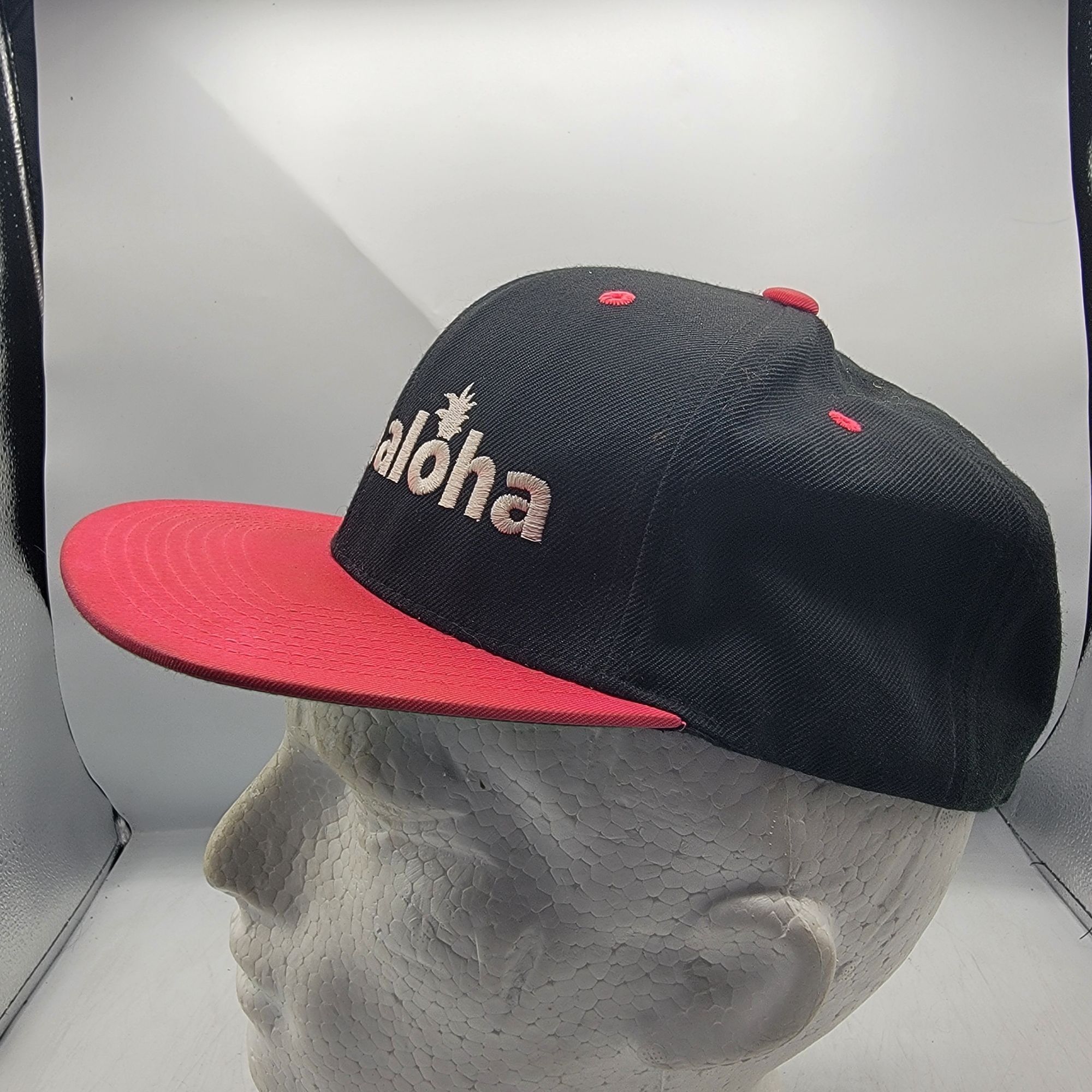 Other Team Aloha Snapback Hat Black Red Adjustable Outdoors Casual Size ONE SIZE - 2 Thumbnail