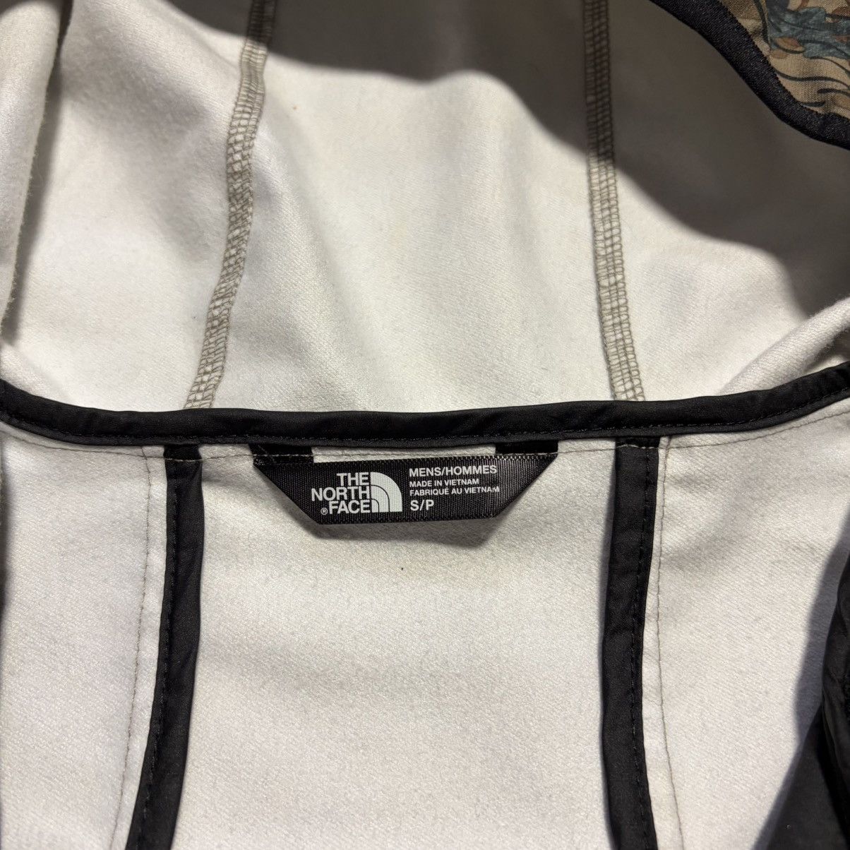 The North Face The North Face Lightweight Puffer Jacket Camo Outdoor Hiking Size US S / EU 44-46 / 1 - 9 Thumbnail