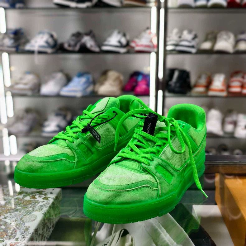 Louis Vuitton lv trainer fluorescent green sneakers-dmc Size US 7 / EU 40 - 1 Thumbnail