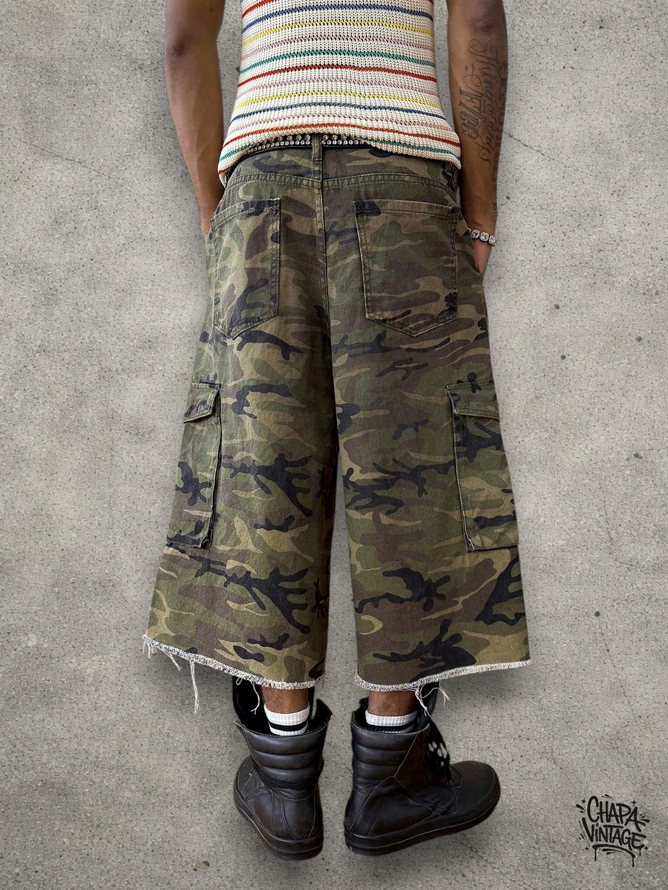 Vintage Cargo distressed jorts Size US 32 / EU 48 - 3 Thumbnail