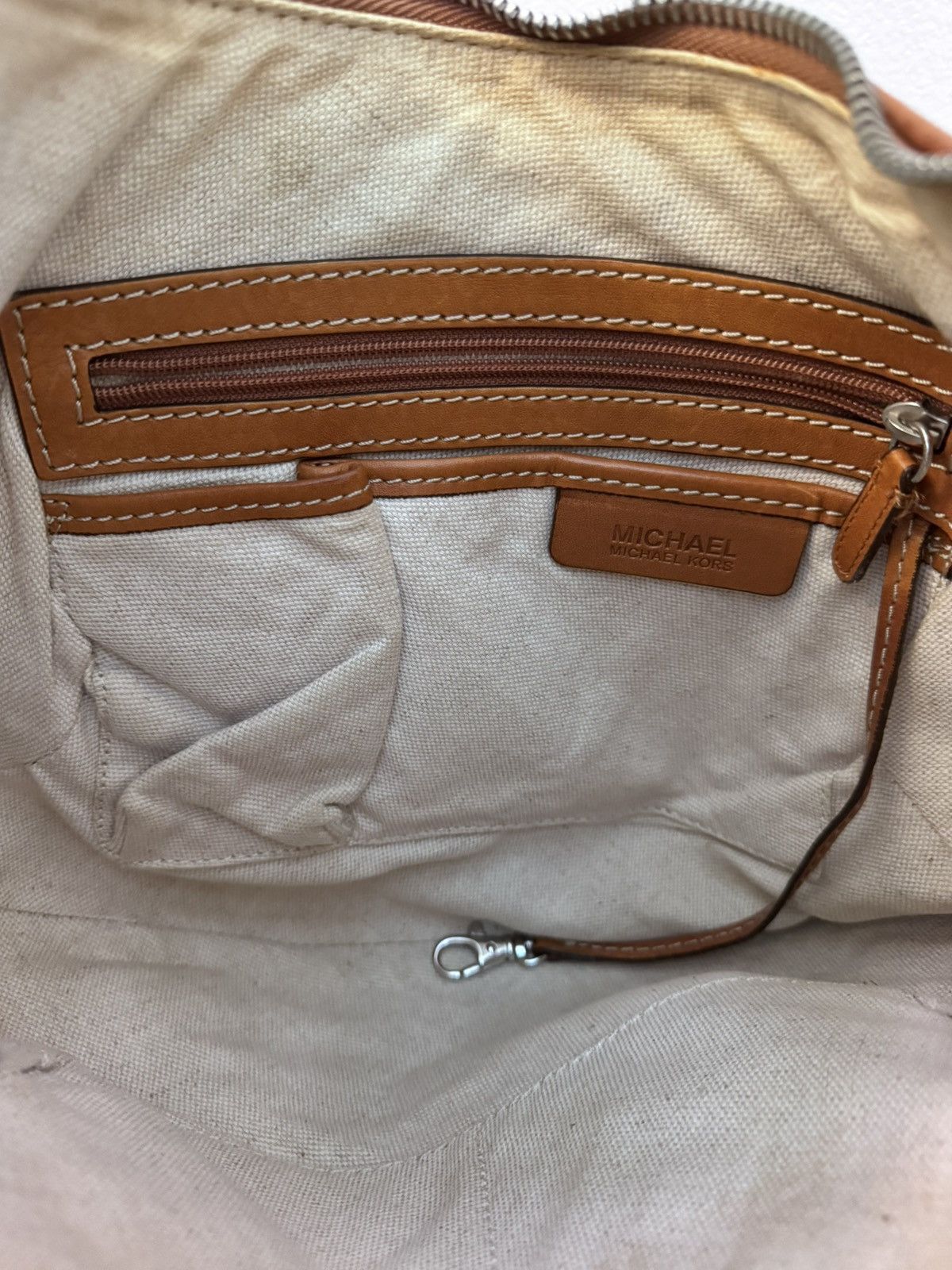 Michael Kors × Vintage Vintage Michael Kors Brown Leather Hobo Handbag Size ONE SIZE - 10 Thumbnail