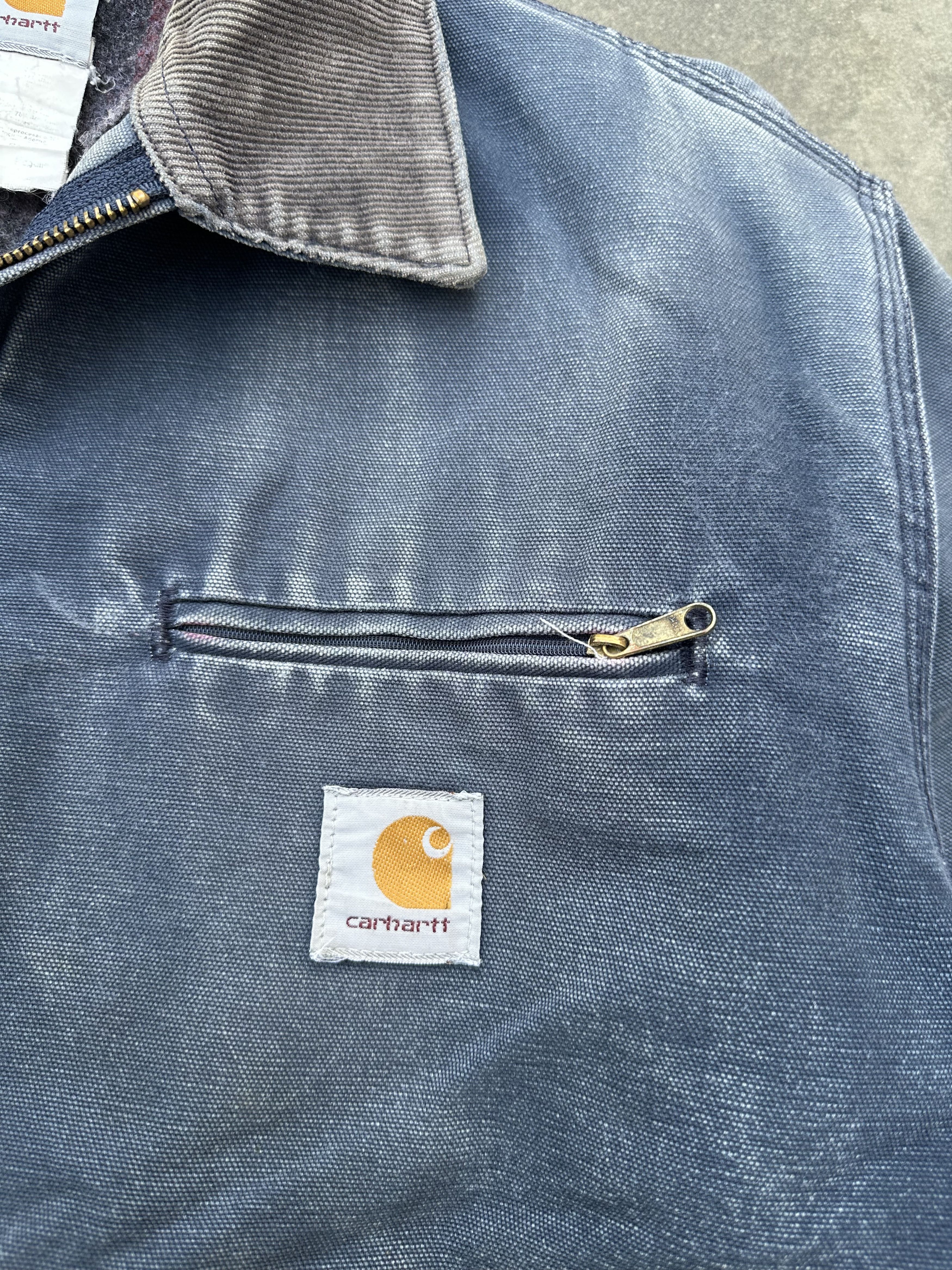 Carhartt Vintage Carhartt Detroit Jacket – Faded Navy / Sun-Faded Size US L / EU 52-54 / 3 - 6 Thumbnail