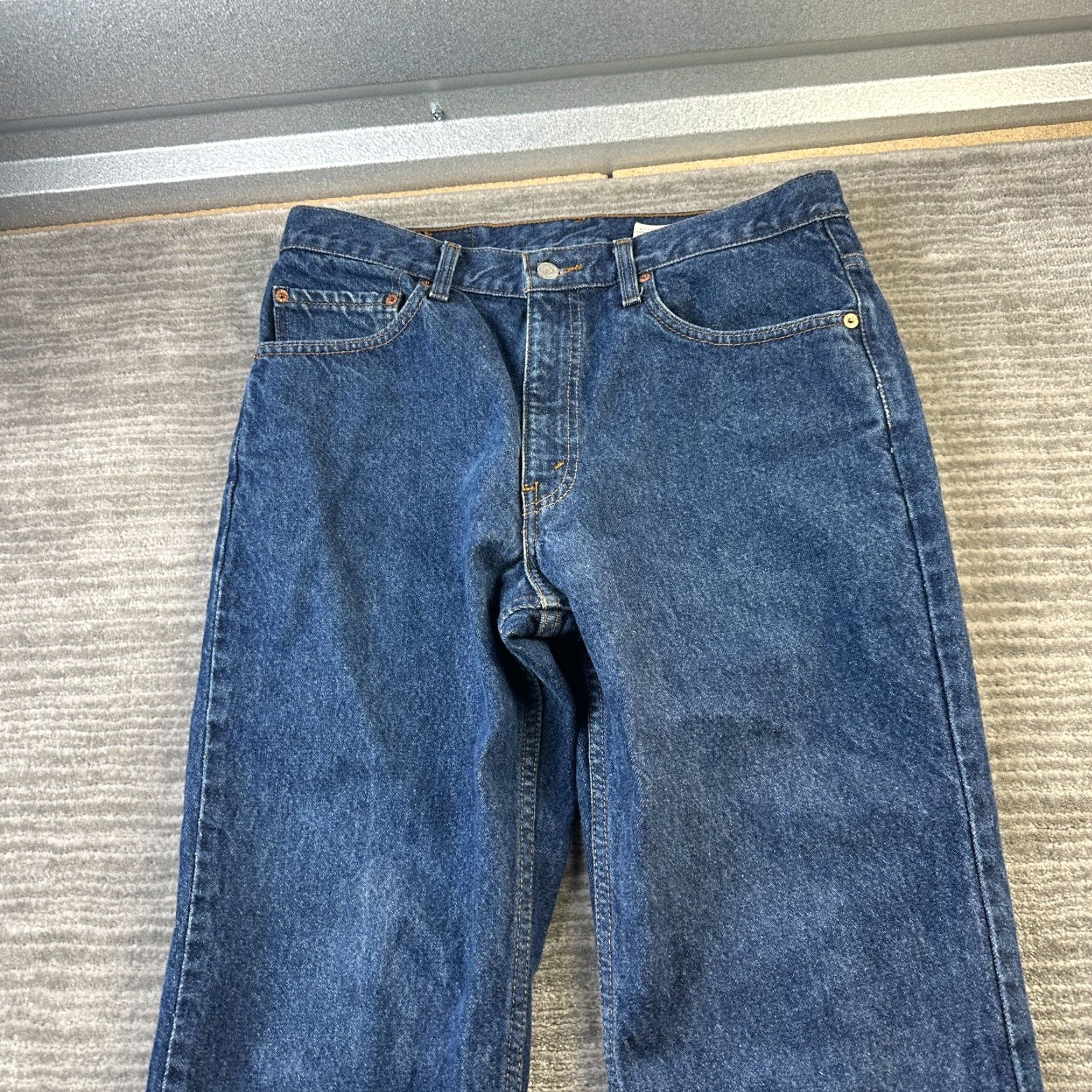 Levi's VINTAGE Levi's 517 Jeans Mens 34x30 Boots Cut Cowboy 90s 1998 Denim Blue 5-Pocket Regular Waist 33in Inseam 30in Men Size US 34 / EU 50 - 3 Thumbnail