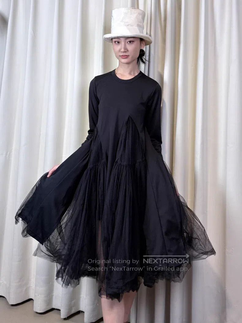 Comme des Garcons Comme Des Garcons Vintage Cutout Lace Ballet Skirt Size S / US 4 / IT 40 - 1 Thumbnail