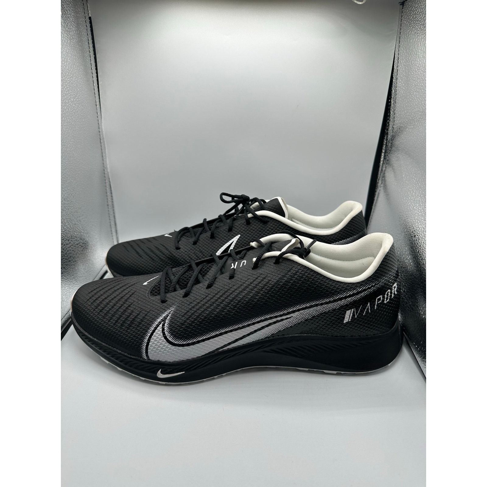 Nike Nike Vapor Edge Turf “Black White” size 16 men’s Size US 15 / EU 48 - 1 Thumbnail