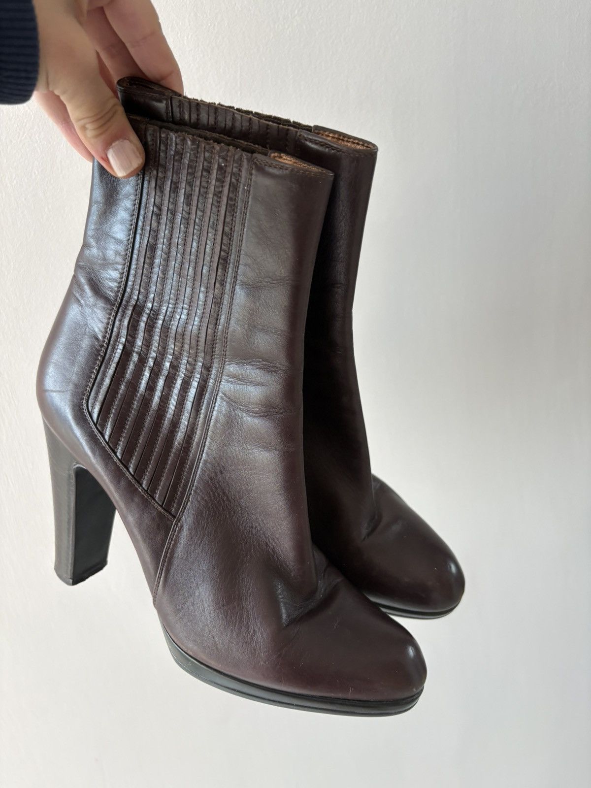 Sergio Rossi Sergio Rossi boots Size US 8 / IT 38 - 16 Thumbnail