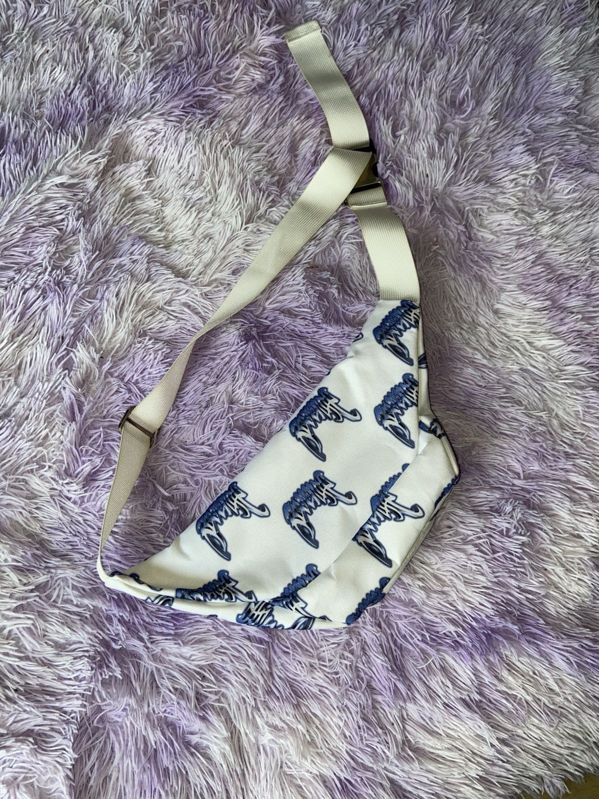 Revenge Revenge white Metallica sling bag Size ONE SIZE - 4 Thumbnail