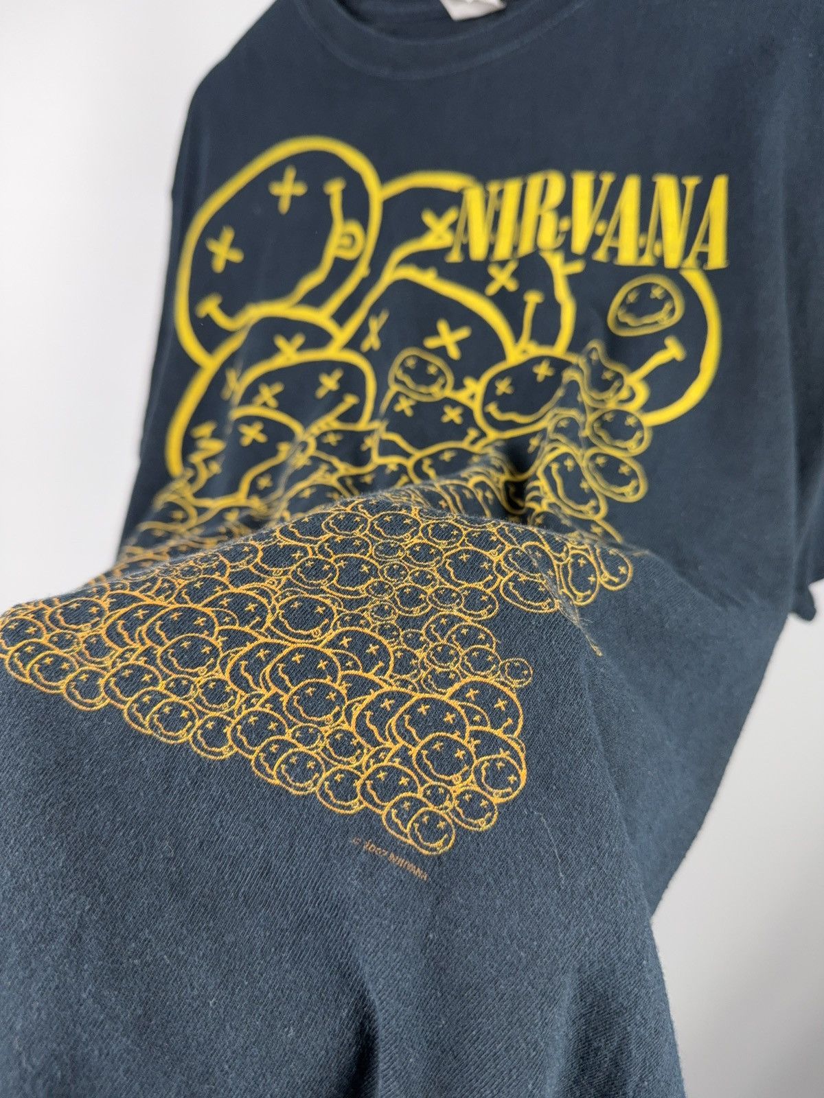 Nirvana 2007❤️‍🔥 Nirvana / Kurt Cobain Band 00s Smiley Face Graphic Tee Size US L / EU 52-54 / 3 - 7 Thumbnail