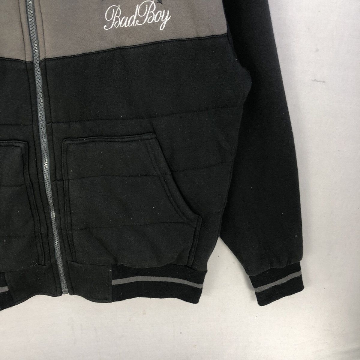 Japanese Brand Vintage Y2K Badboy Black And White Graphic Lining Jacket Size US M / EU 48-50 / 2 - 4 Thumbnail