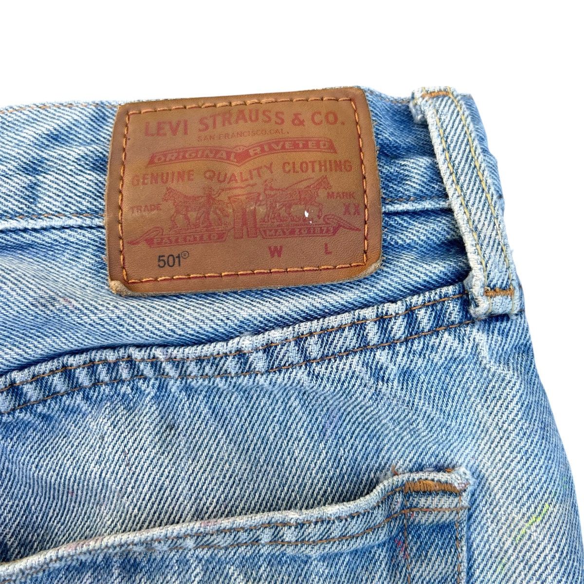 Levi's Vintage Distressed Thrashed Paint Splattered Levis 501 Jeans Size US 29 - 8 Thumbnail
