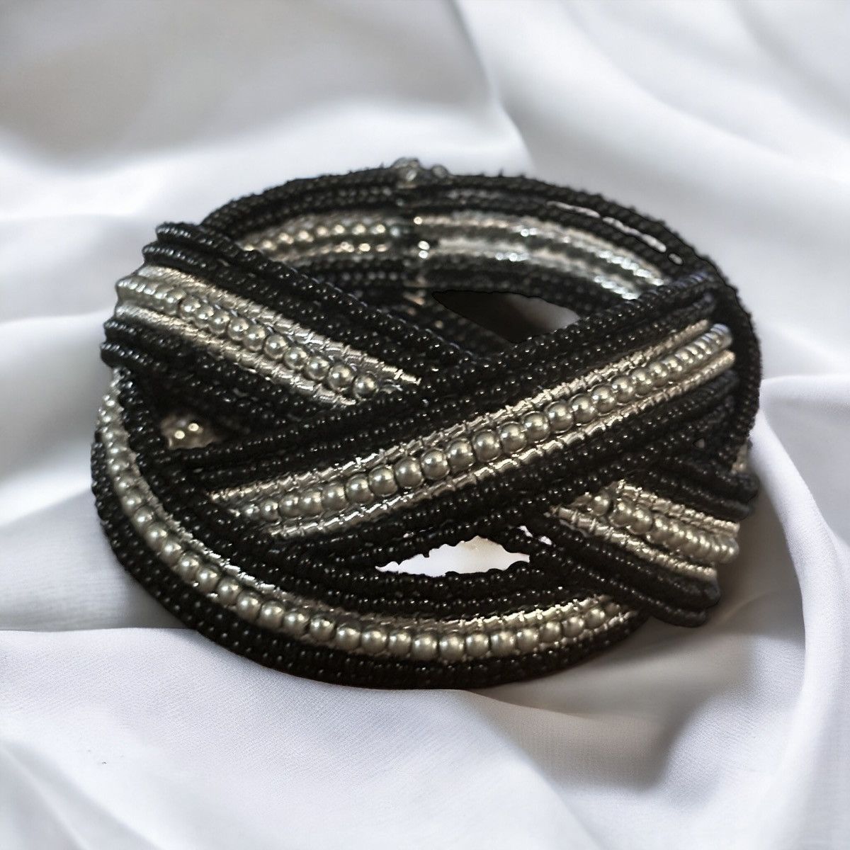 Other Black and silver beaded braid cuff bracelet Size ONE SIZE - 1 Thumbnail