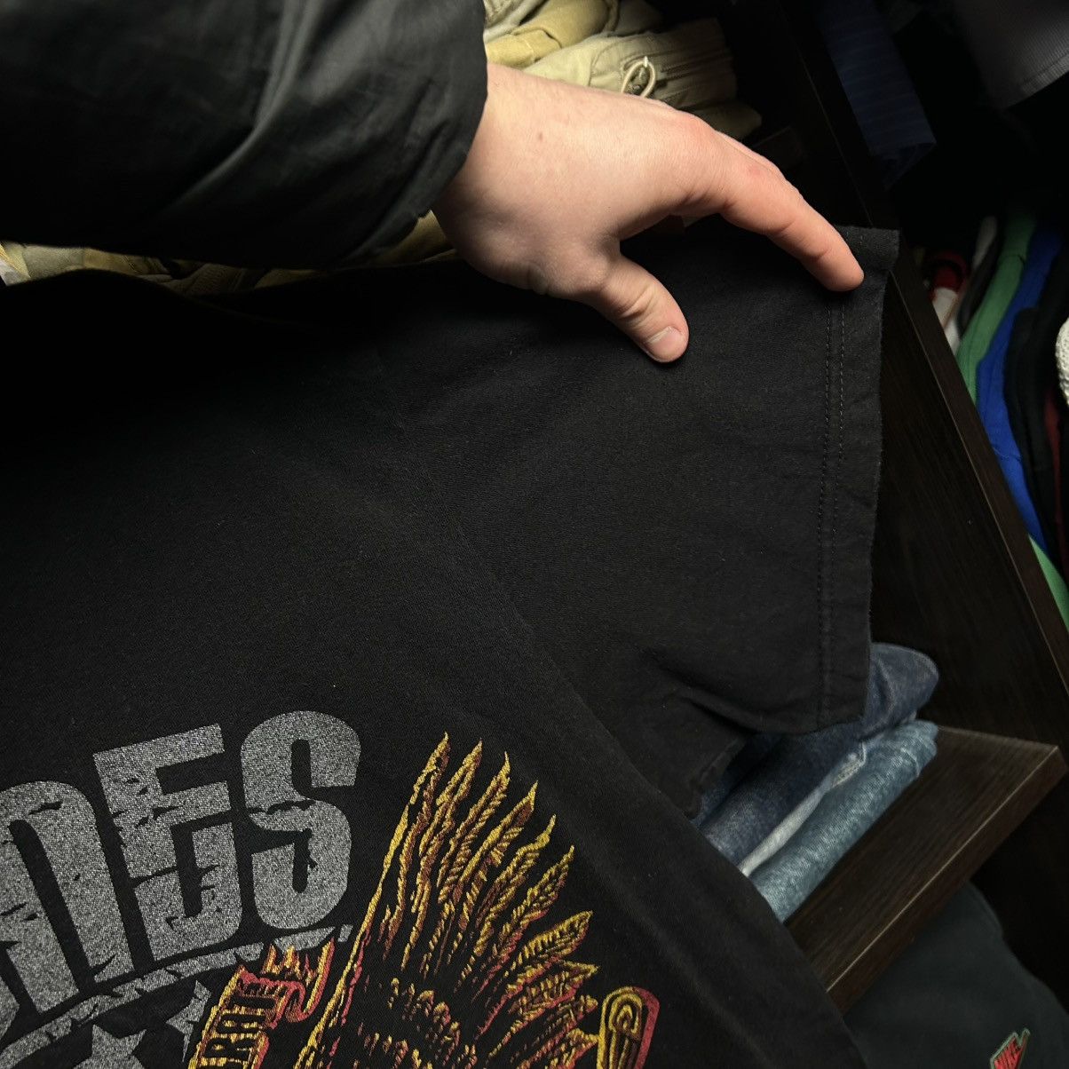Band Tees Vintage Ramones Forever Big Graphic Logo rock band tee sizeL Size US L / EU 52-54 / 3 - 6 Thumbnail