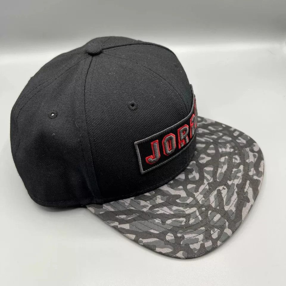 Jordan Brand Air Jordan Hat Men Camo Embroidered Logo Snap Back Cap Size ONE SIZE - 3 Thumbnail