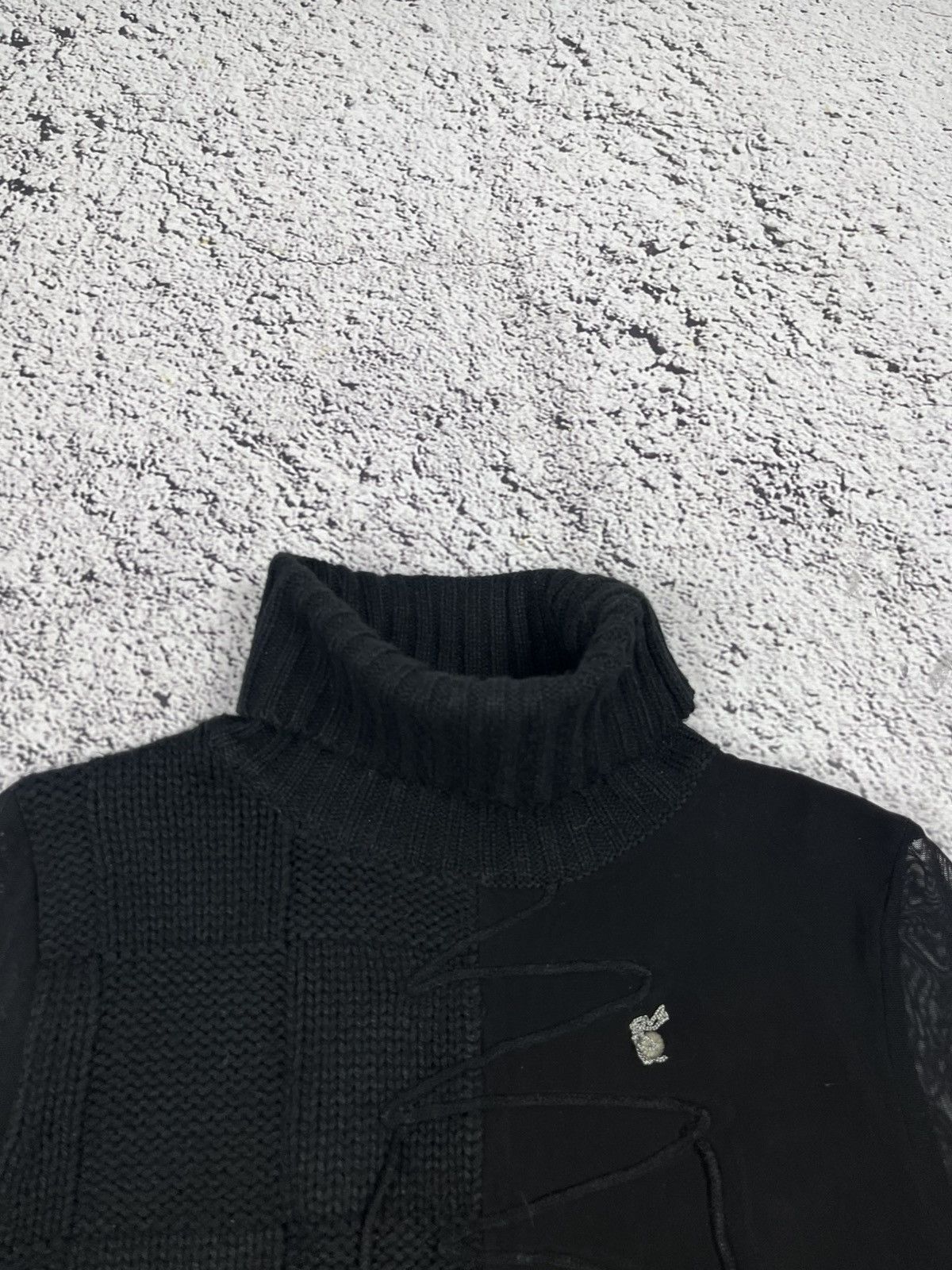 Japanese Brand Vintage Mesh Knit Patchwork Turtleneck Top Gothic AvantGarde Size S / US 4 / IT 40 - 7 Thumbnail