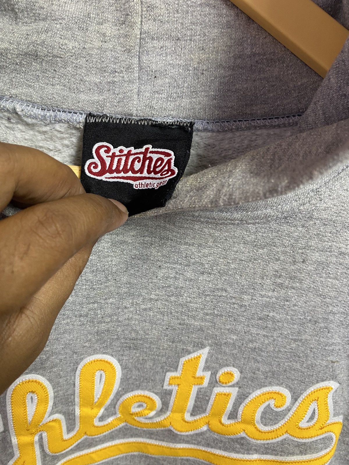 Other Vintage stiches baseball hoodie Size US L / EU 52-54 / 3 - 5 Thumbnail