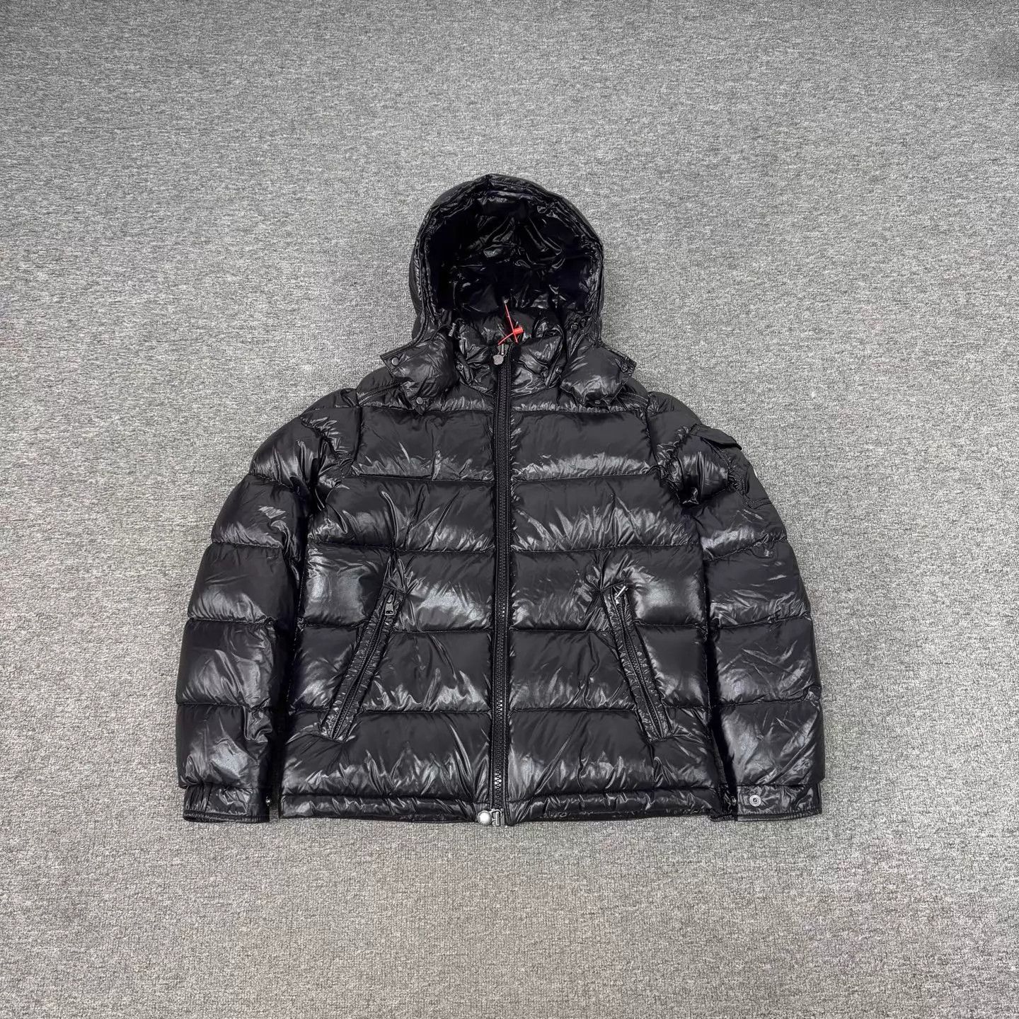 Moncler Moncler Maya Logo Puffer Jacket Women's 2 99 New Size XS / US 0-2 / IT 36-38 - 1 Thumbnail