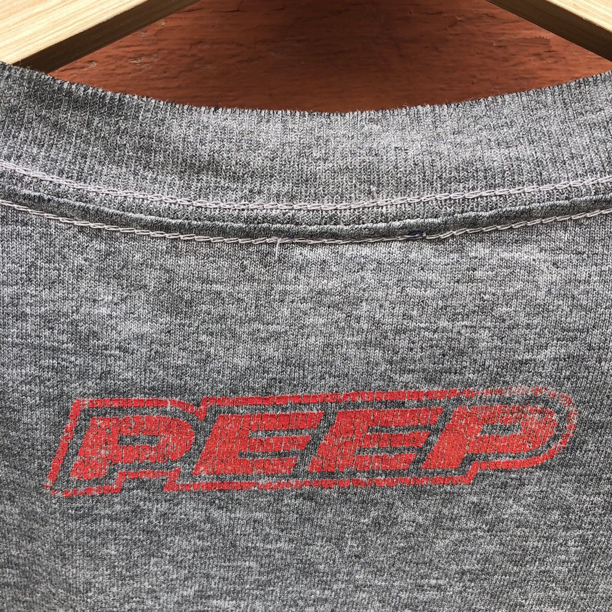 Vintage 🔥Rare🔥 Vintage PEEP Skateboard Tshirt Size US M / EU 48-50 / 2 - 9 Thumbnail