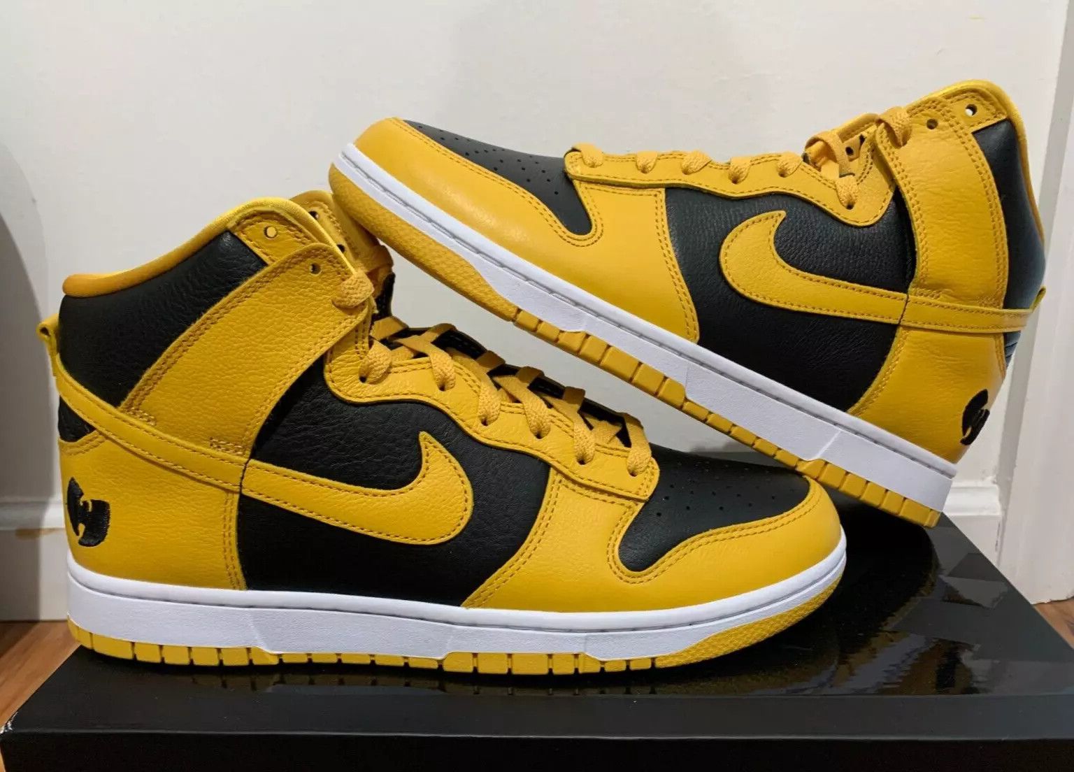Nike Dunk Wu-Tang Clan Size US 10 / EU 43 - 1 Thumbnail