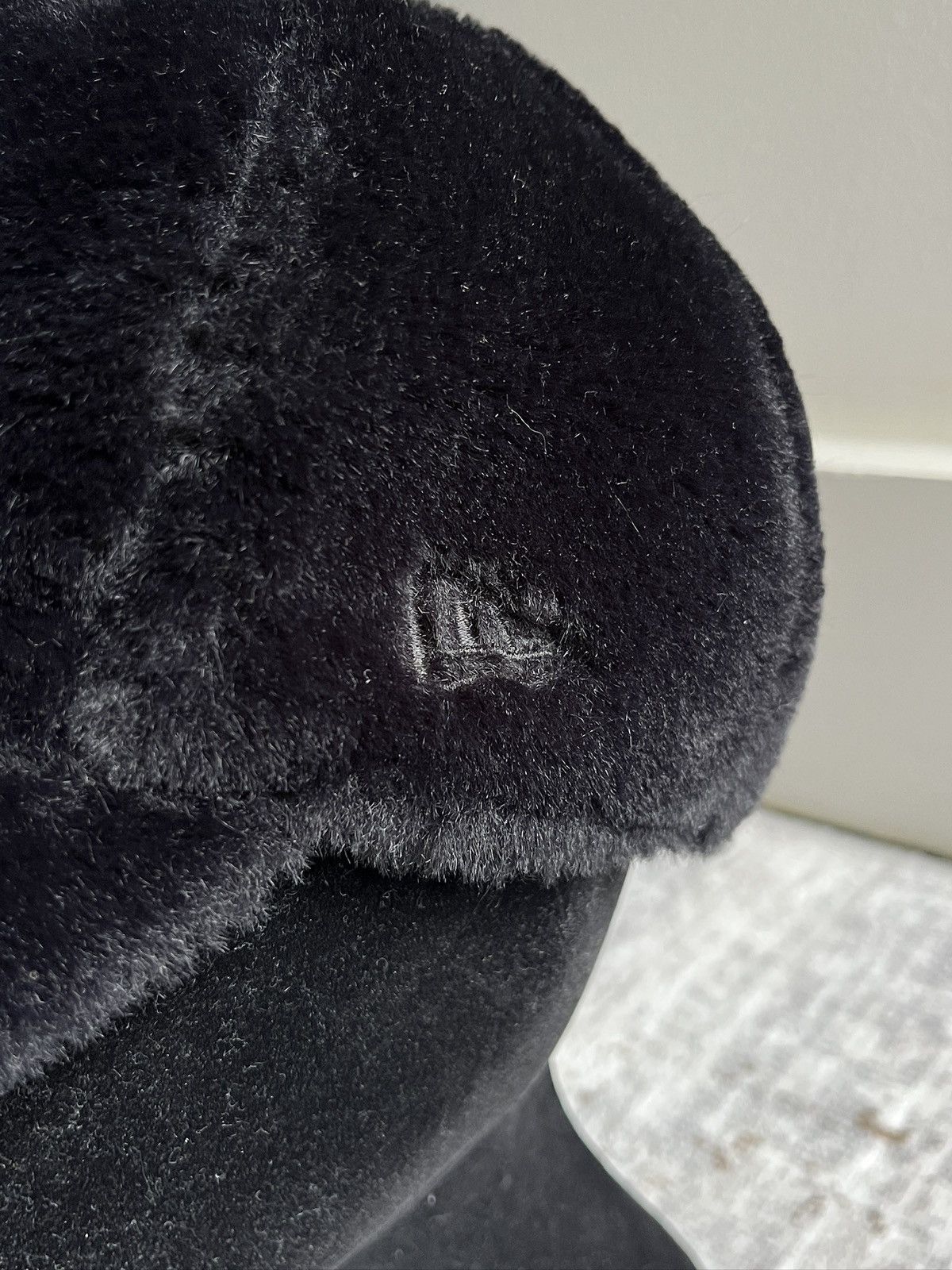 New Era New Era Faux Fur Hat (unisex) Size ONE SIZE - 5 Thumbnail