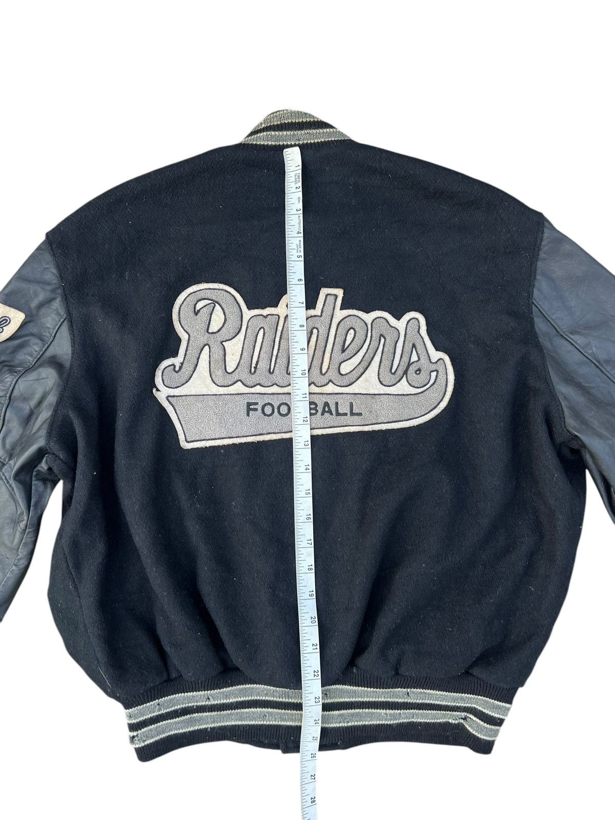 NBA 80s 90s DeLONG Raiders Football Distressed Varsity Jacket Size US L / EU 52-54 / 3 - 16 Thumbnail