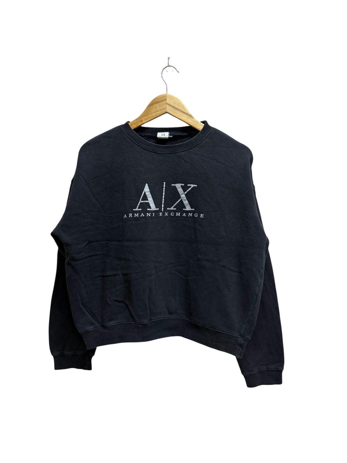 Armani Exchange Armani Exchange Biglogo Cropped Sweatshirt Size L / US 10 / IT 46 - 1 Thumbnail
