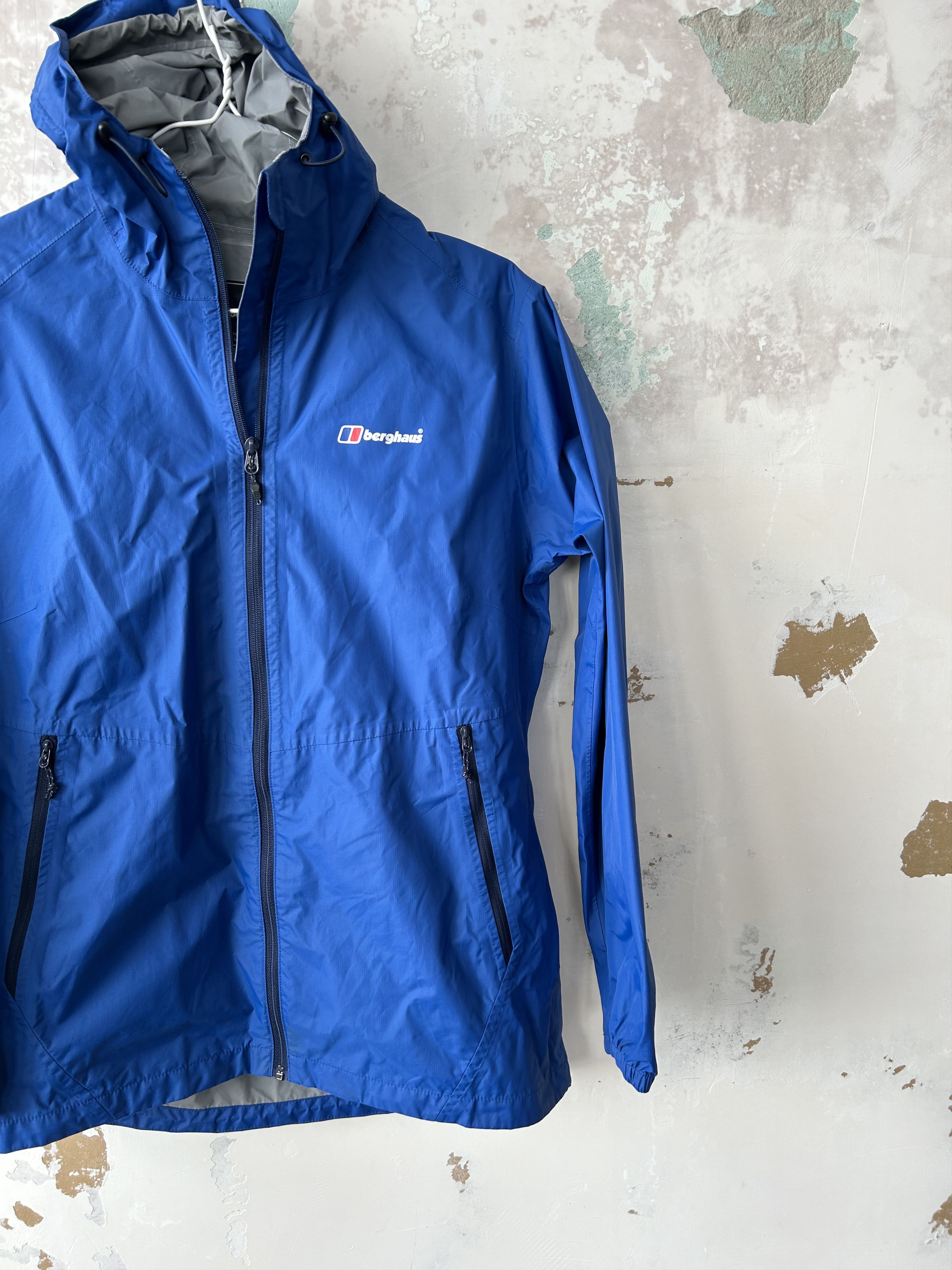 Berghaus Berghaus HydroShell Waterproof Women's Jacket size L Size L / US 10 / IT 46 - 2 Thumbnail