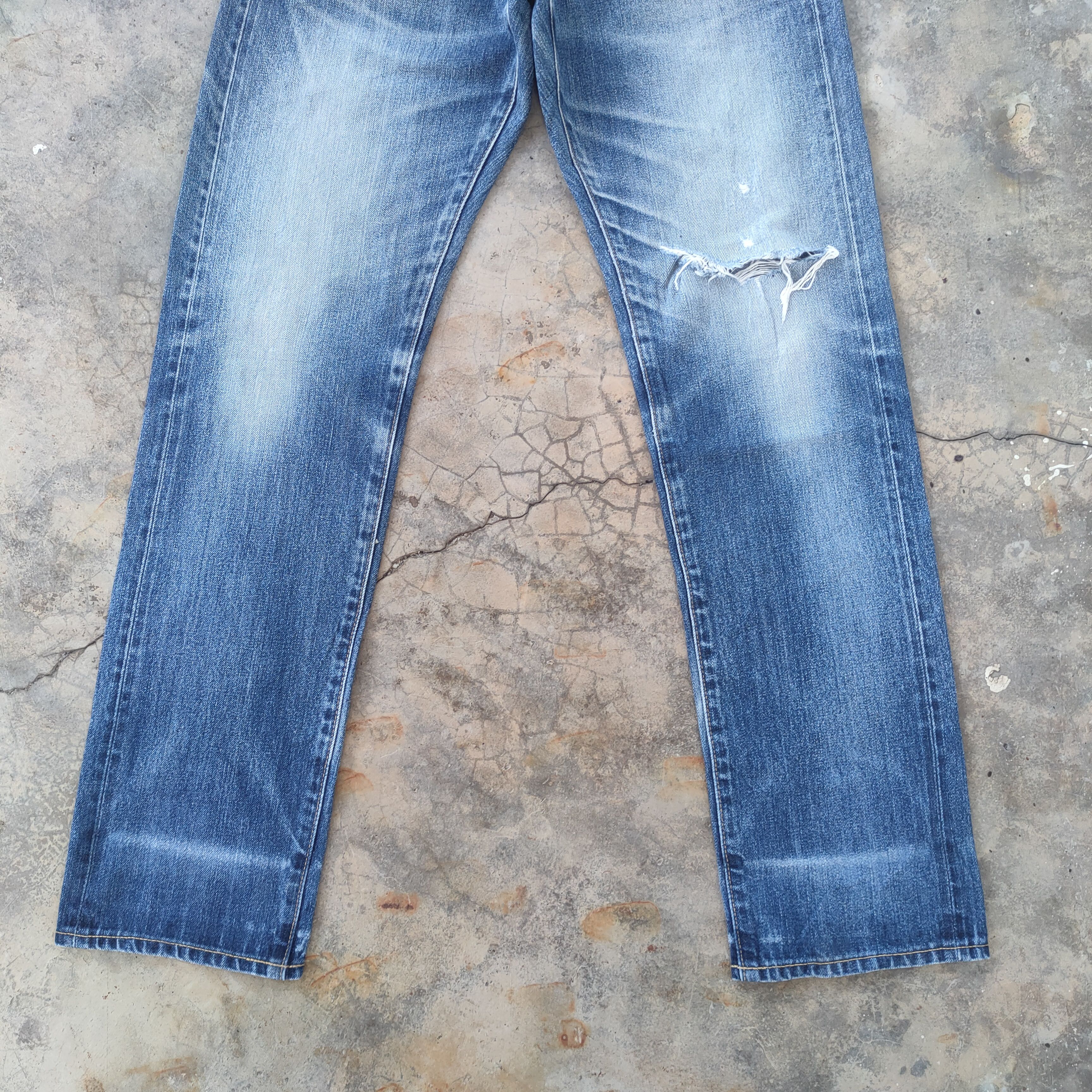 Japanese Brand VINTAGE JAPANESE FADED DISTRESSED JEANS DENIM PANTS Size US 32 / EU 48 - 4 Thumbnail