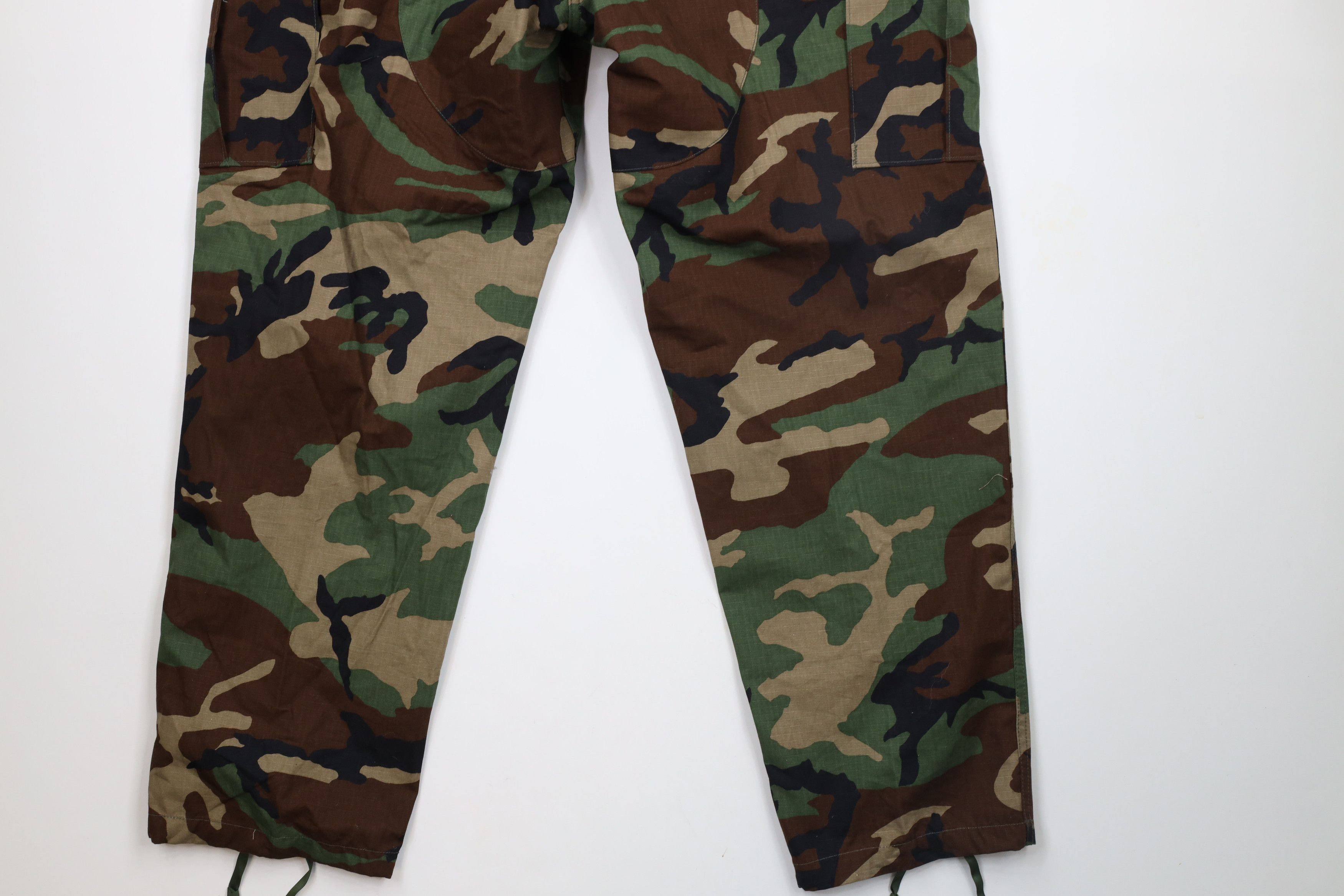 Vintage Deadstock Vintage Y2K Streetwear Knee Camouflage Cargo Pants Size US 40 / EU 56 - 11 Thumbnail