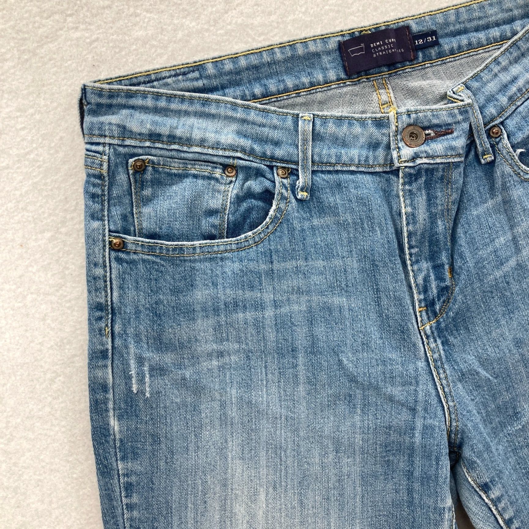 Levi's Levi's Demi Curve Womens Sz 12 Straight Leg Light Wash Blue Jeans Size 24" / US 00 / IT 34 - 3 Thumbnail
