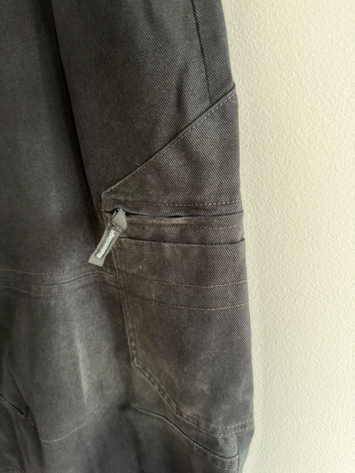 Balenciaga BALENCIAGA DEMNA BAGGY SKATER CARGO DENIM CARPENTER ITALY L Size US 34 / EU 50 - 5 Thumbnail